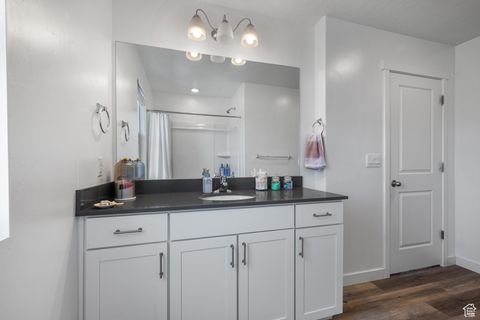 Tiny photo for 453 N NORTHSHORE DR, Saratoga Springs, UT 84045 (MLS # 2117813)