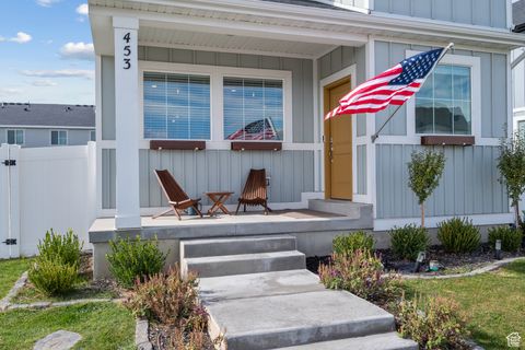 Tiny photo for 453 N NORTHSHORE DR, Saratoga Springs, UT 84045 (MLS # 2117813)