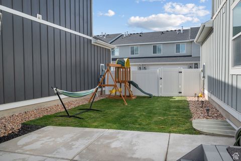 Tiny photo for 453 N NORTHSHORE DR, Saratoga Springs, UT 84045 (MLS # 2117813)
