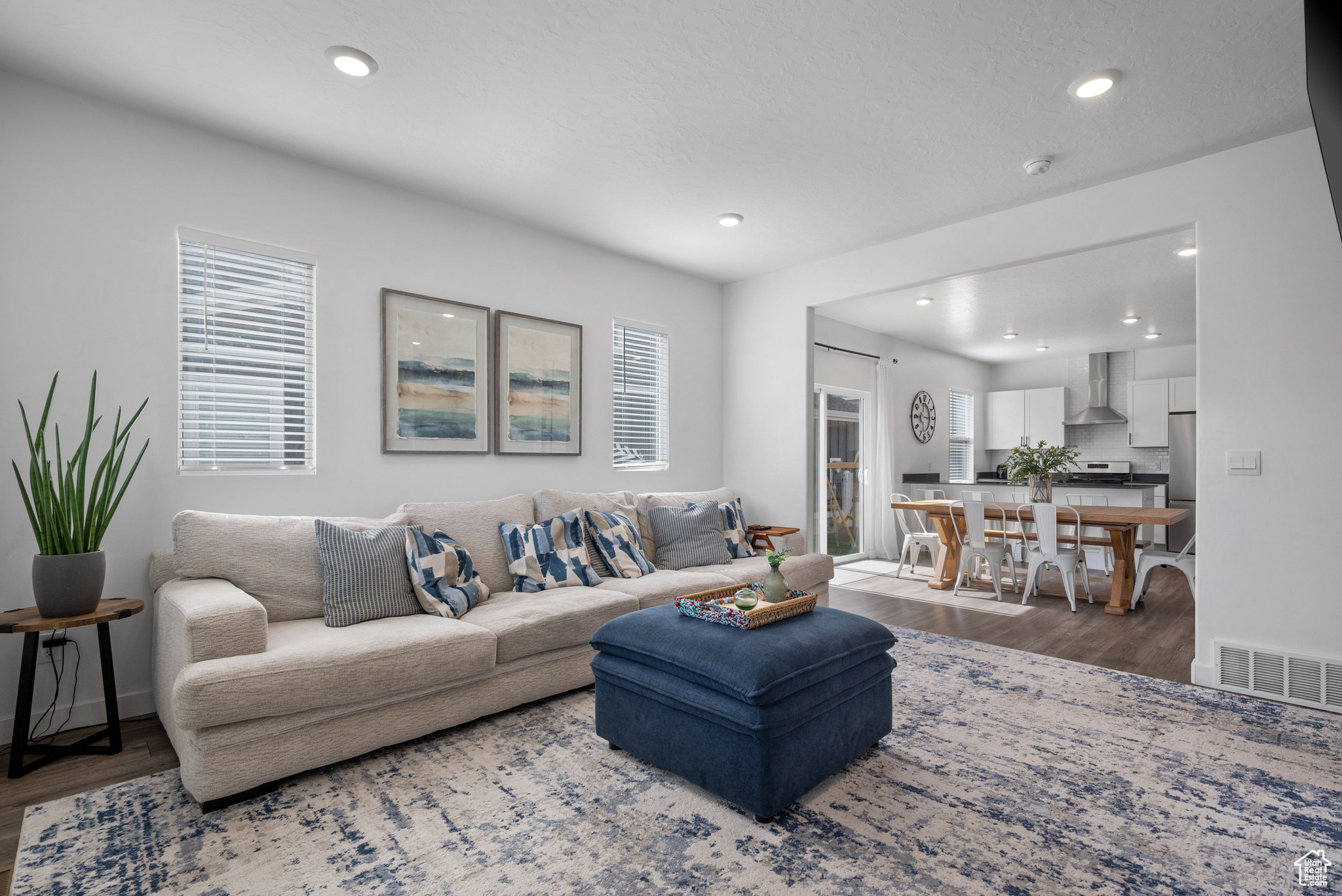 NORTHSHORE - Residential