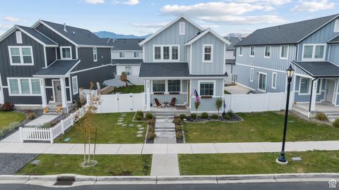Tiny photo for 453 N NORTHSHORE DR, Saratoga Springs, UT 84045 (MLS # 2117813)