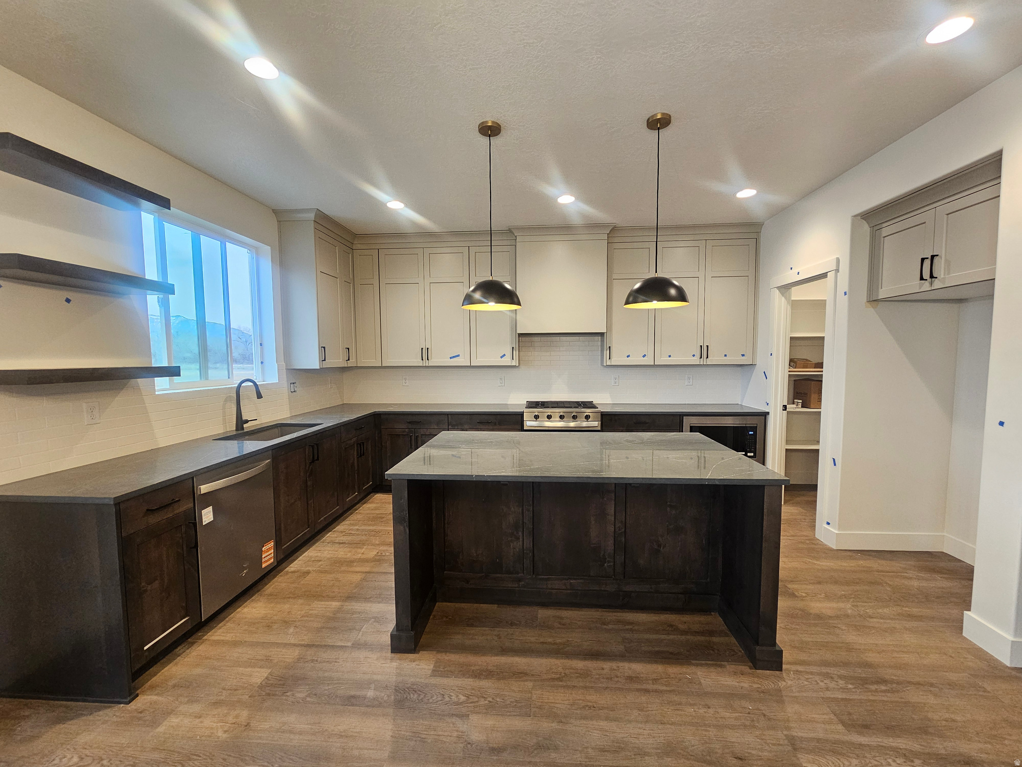 RIVERBEND FARMS - Residential