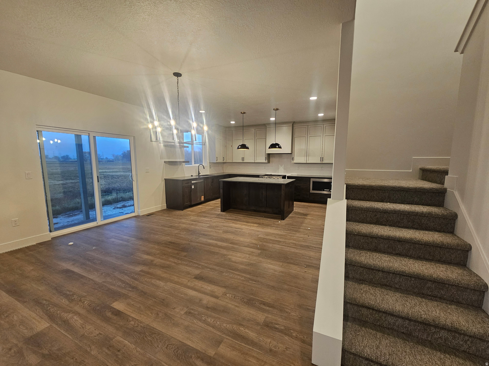 RIVERBEND FARMS - Residential