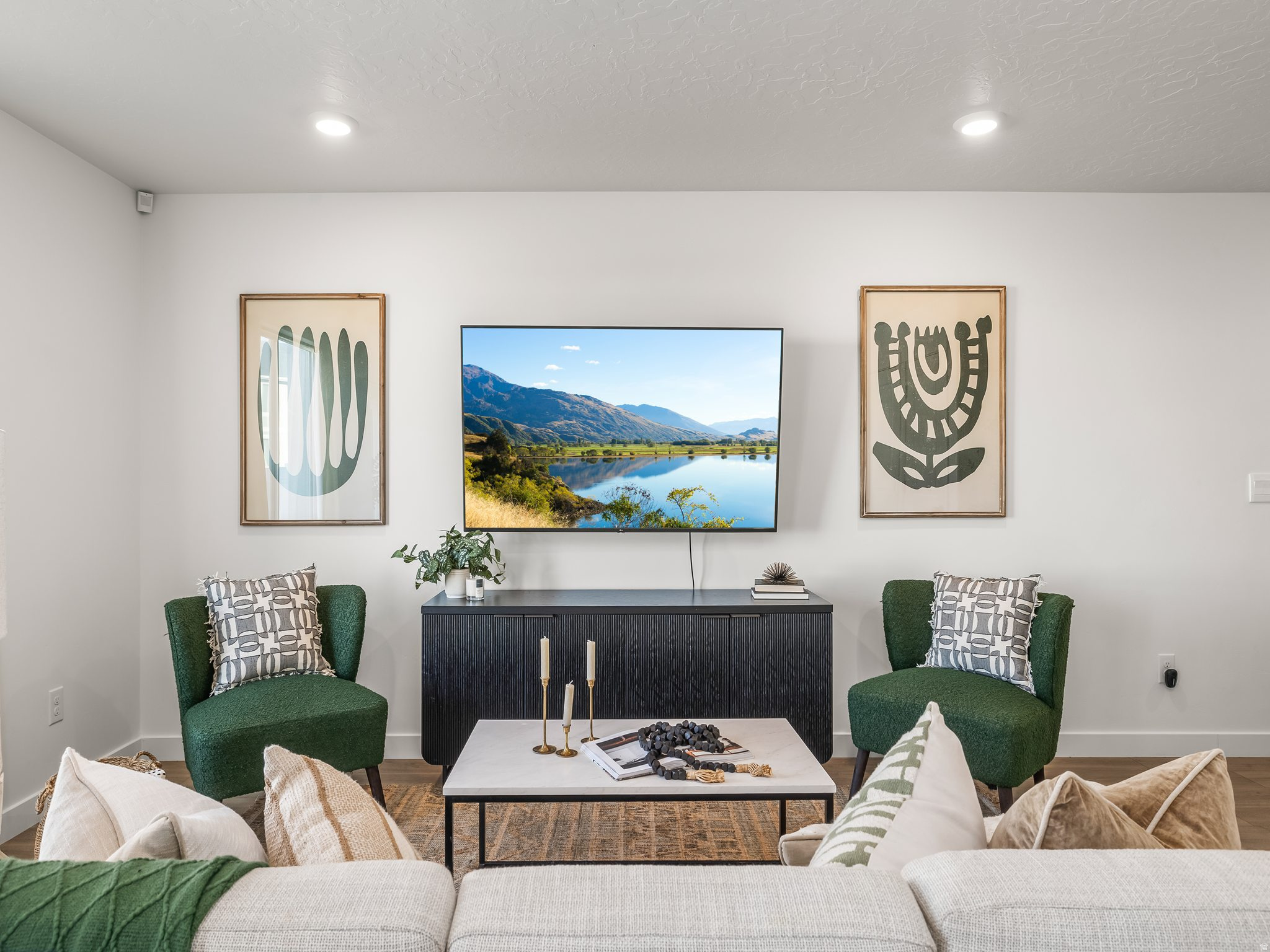 QUIET VALLEY - Residential