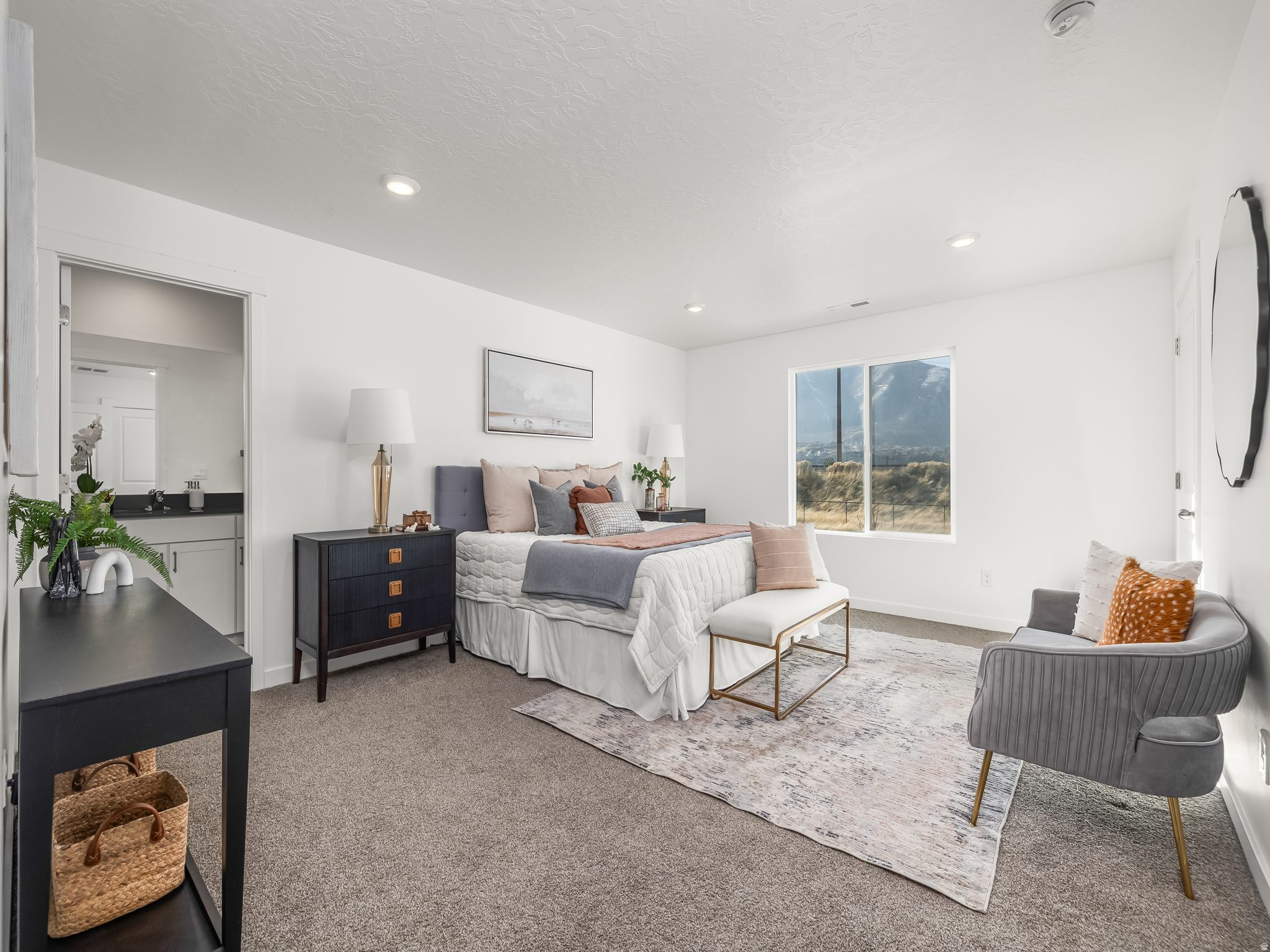 QUIET VALLEY - Residential