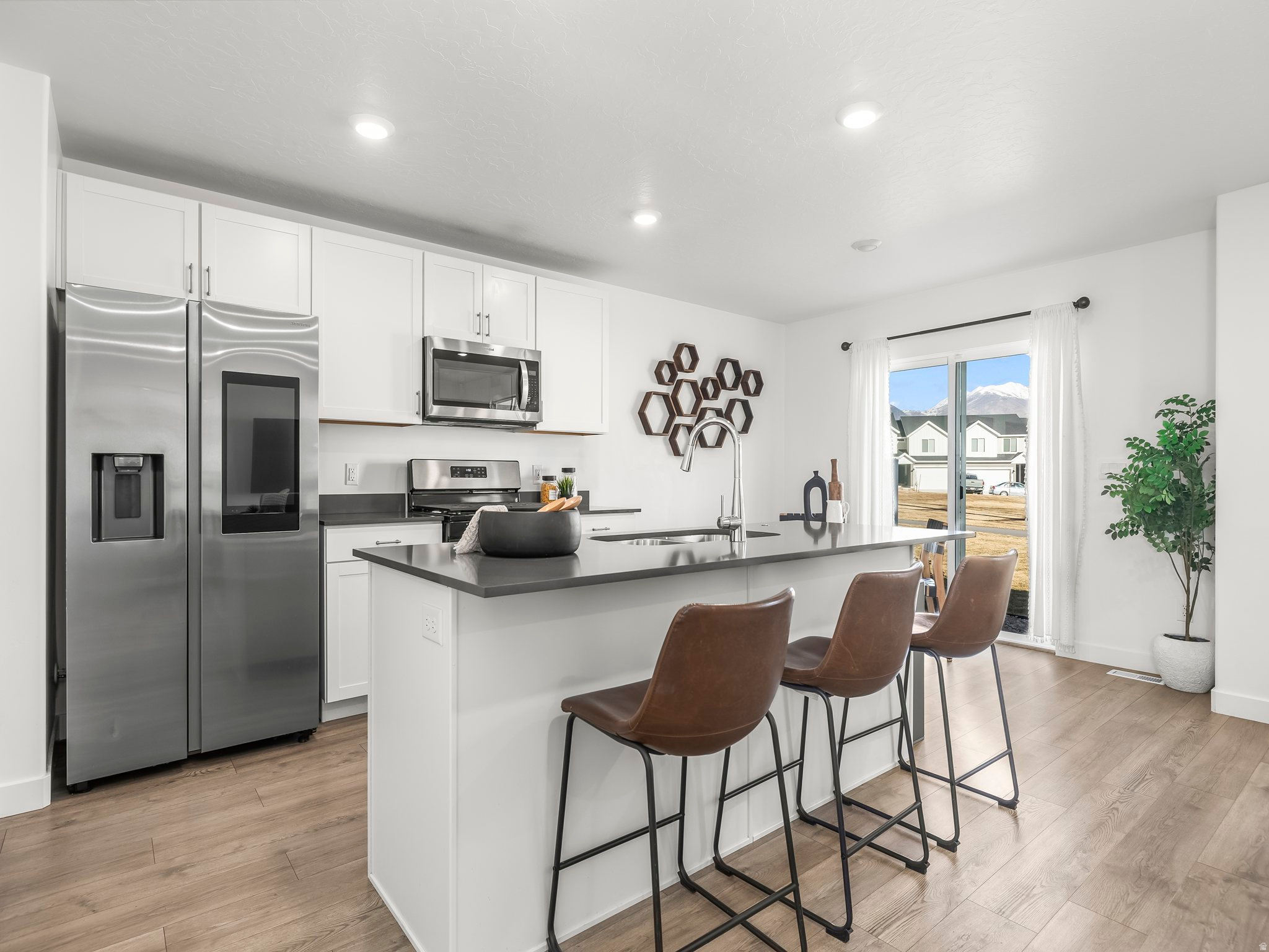 QUIET VALLEY - Residential