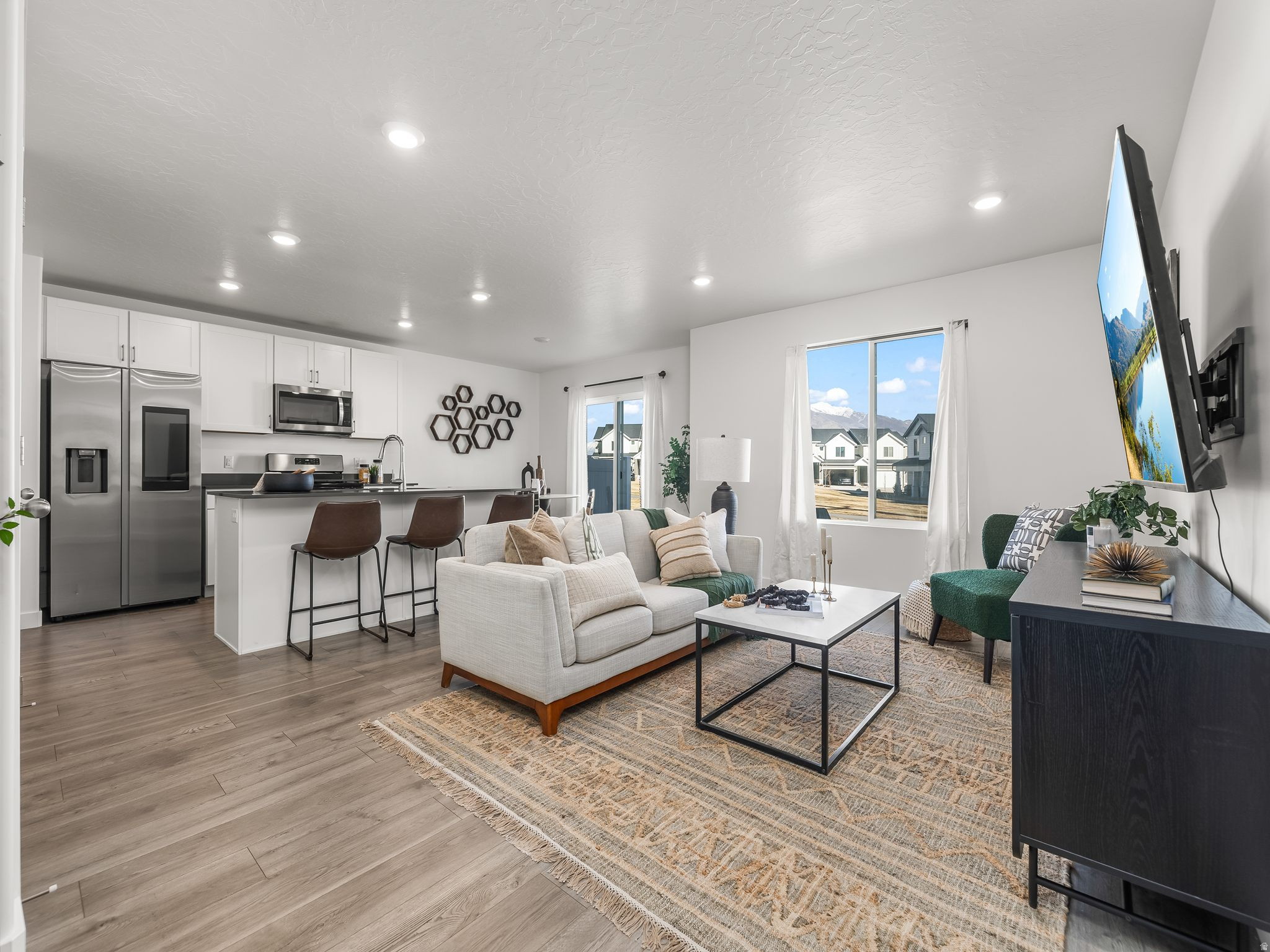 QUIET VALLEY - Residential