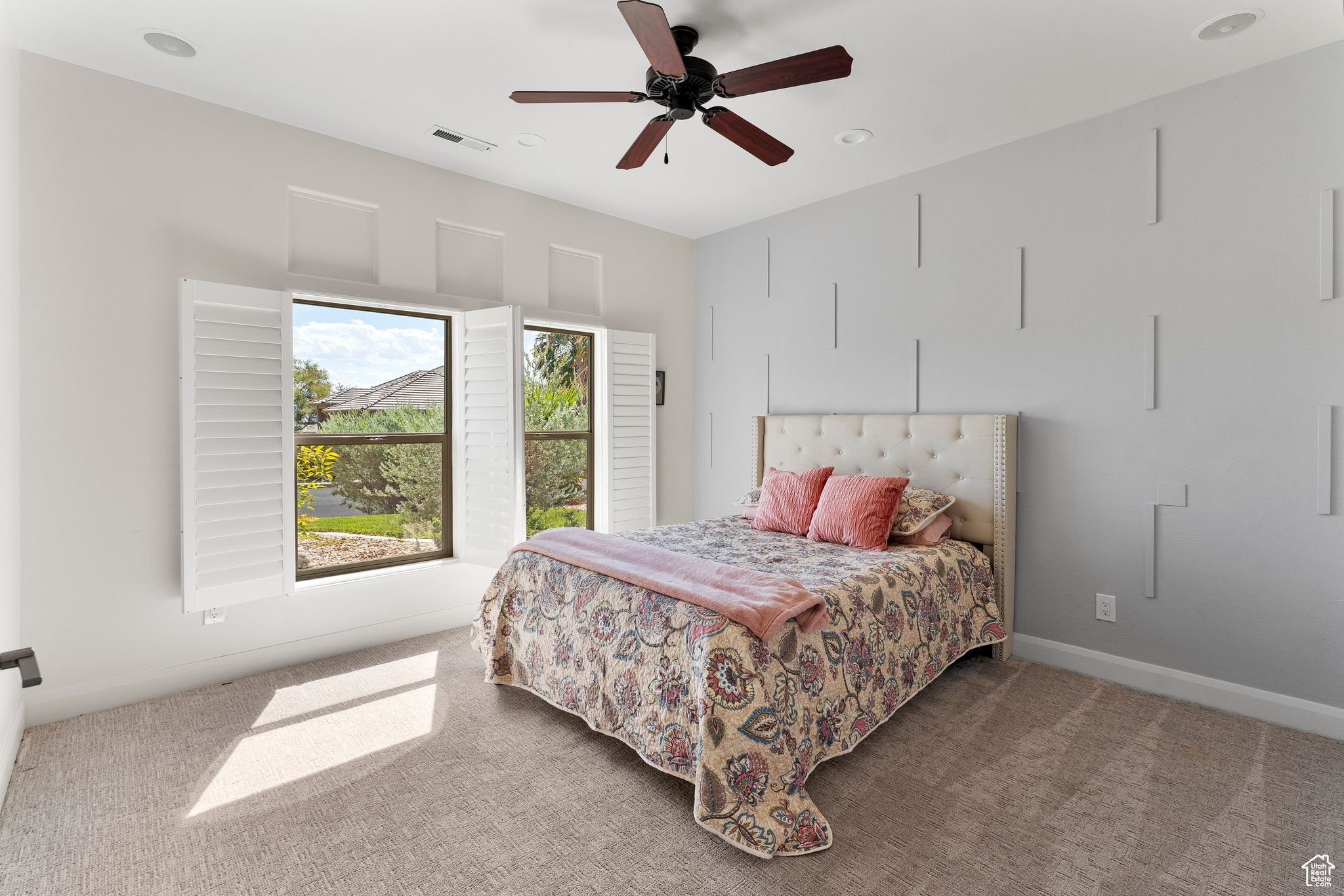 KNOLLS AT GREEN SPRING - Residential