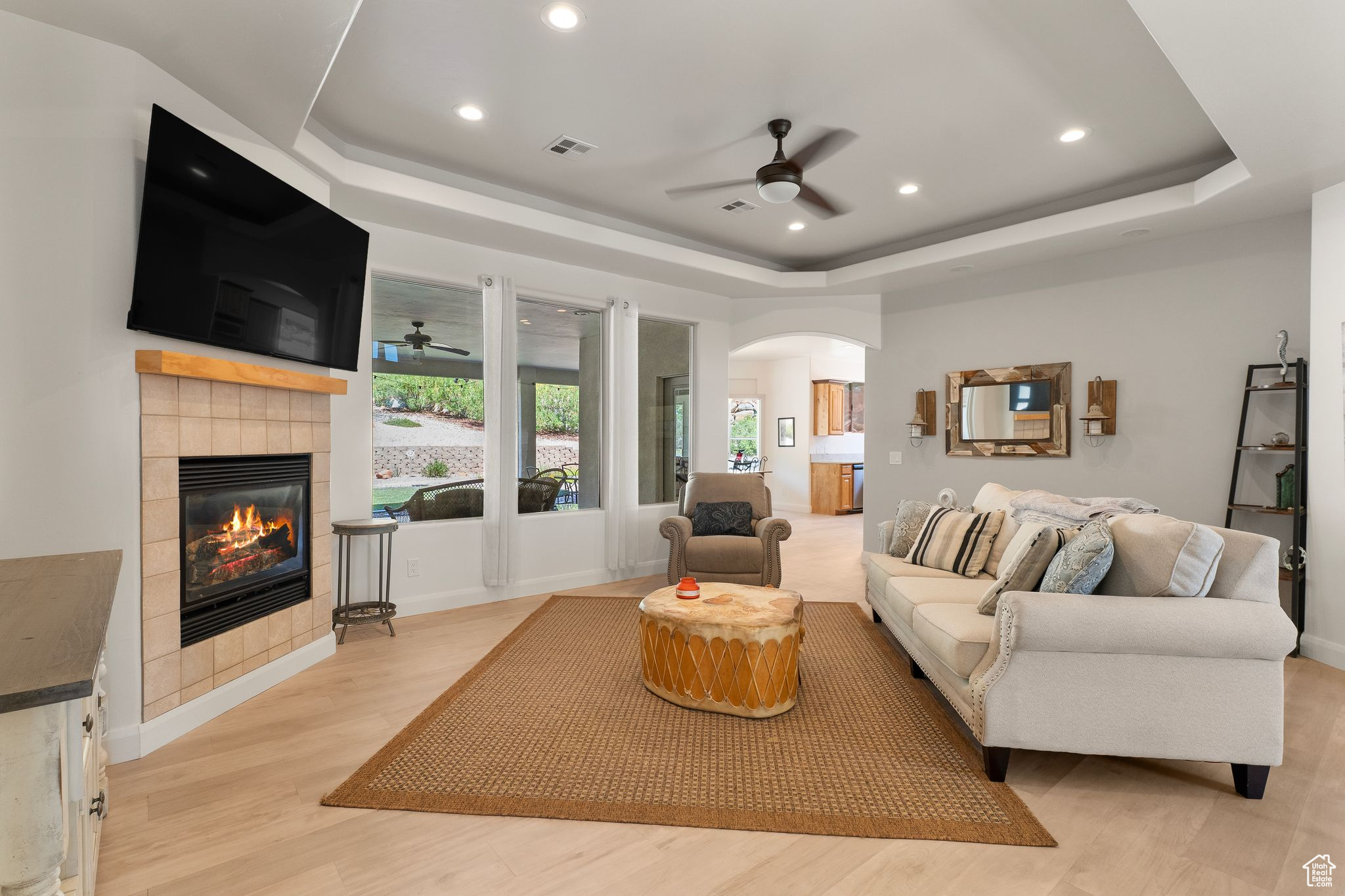 KNOLLS AT GREEN SPRING - Residential