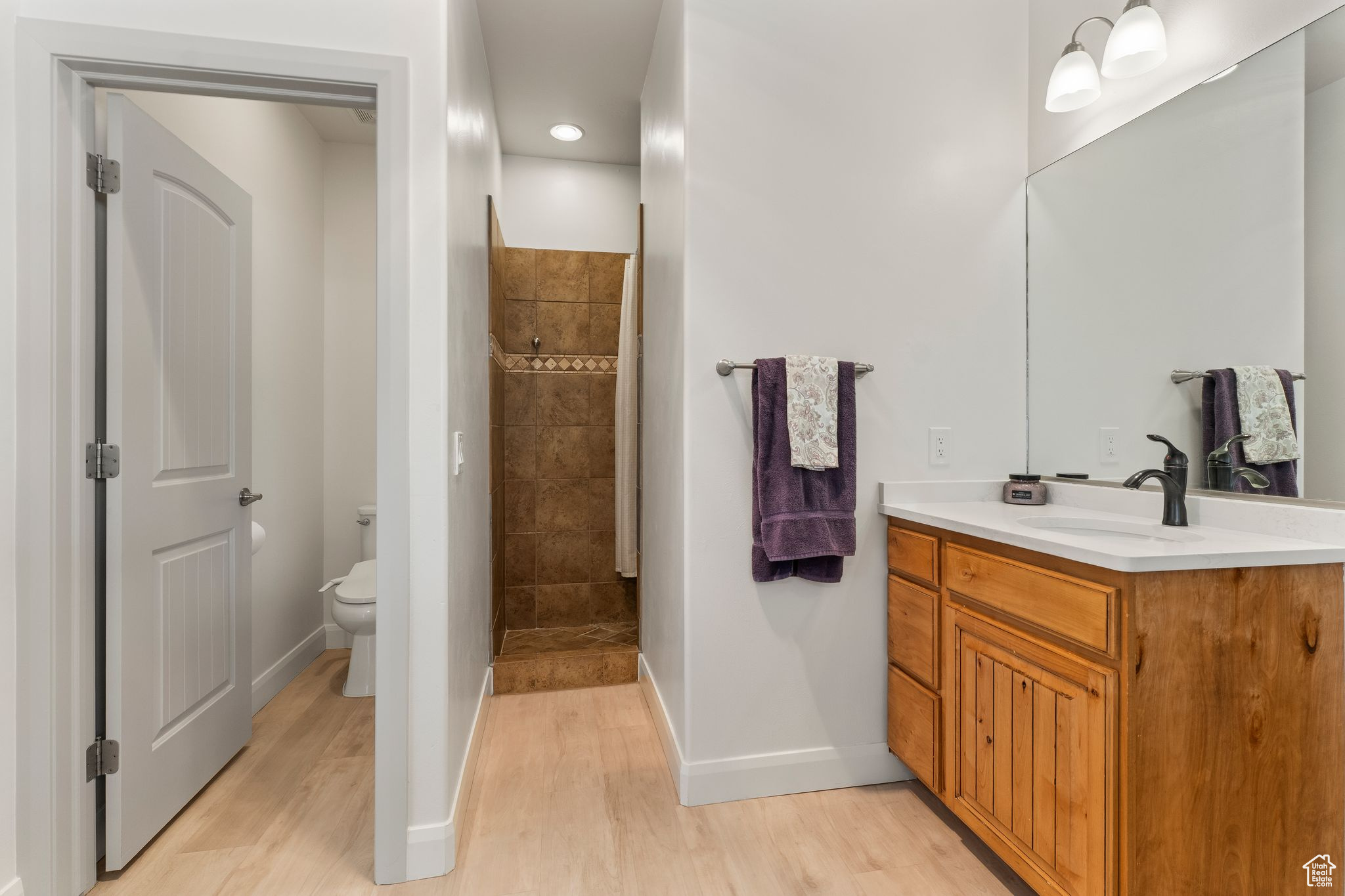 KNOLLS AT GREEN SPRING - Residential