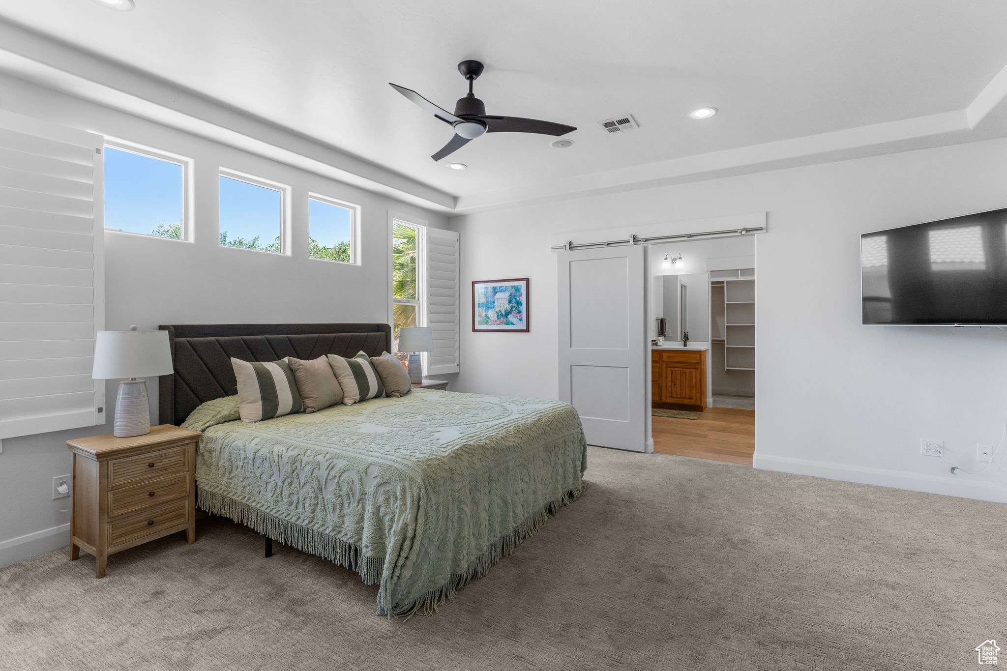 KNOLLS AT GREEN SPRING - Residential