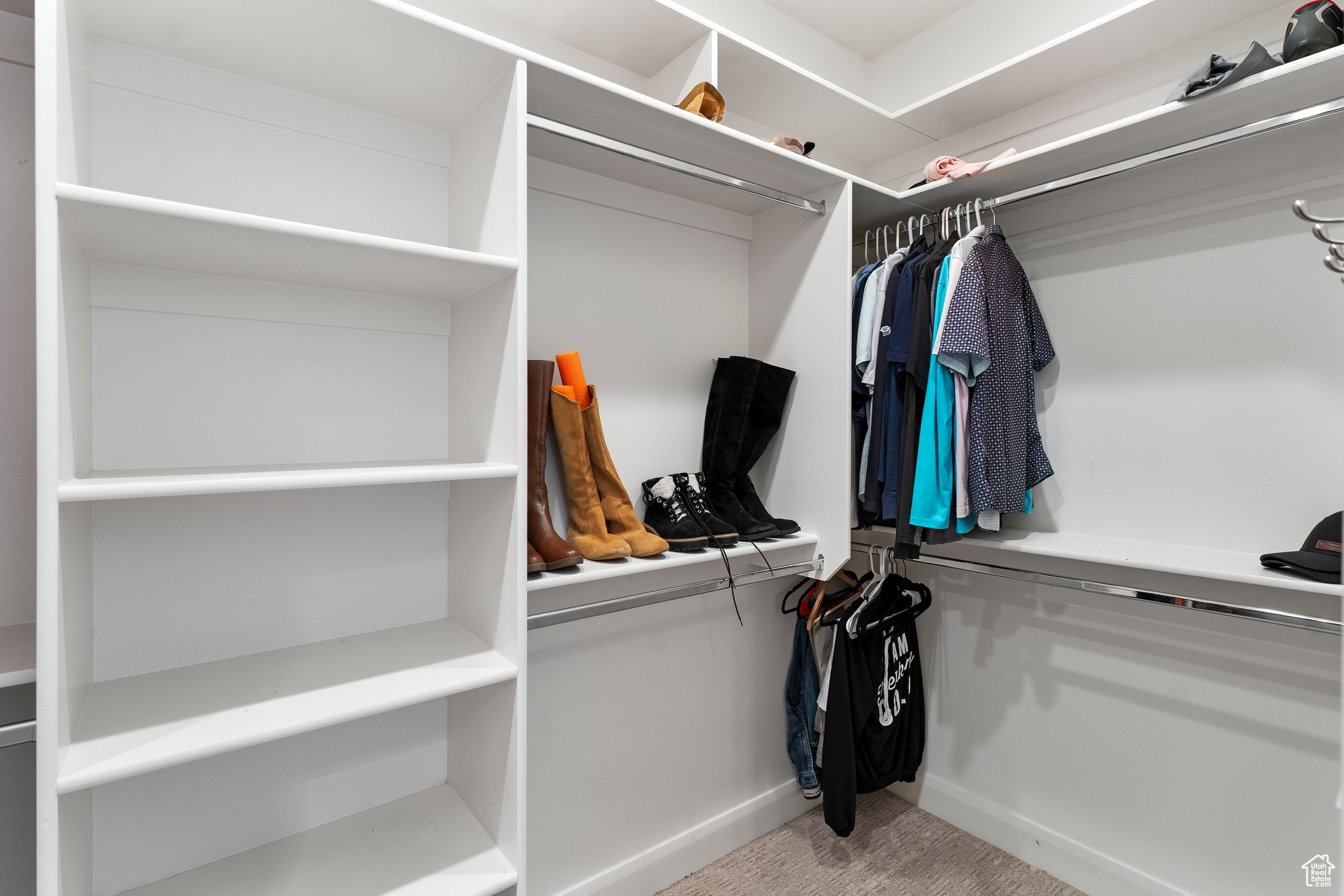 KNOLLS AT GREEN SPRING - Residential