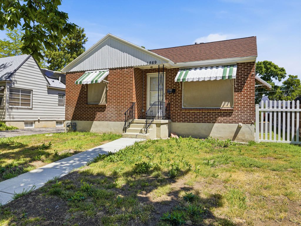 Photo of 1869 S 200 E, Salt Lake City, UT 84115 (MLS # 2156243)
