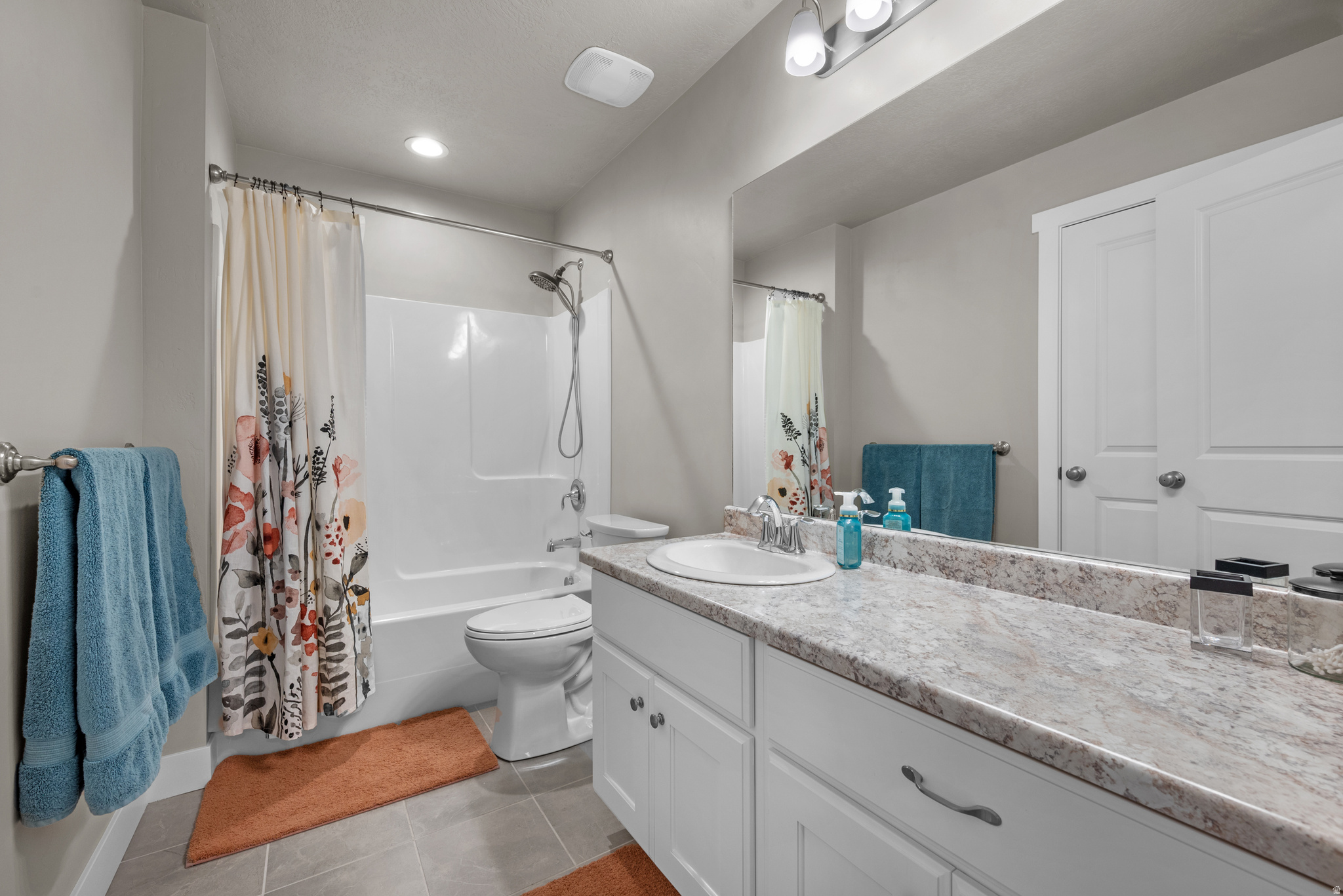 THE ORCHARDS - Residential