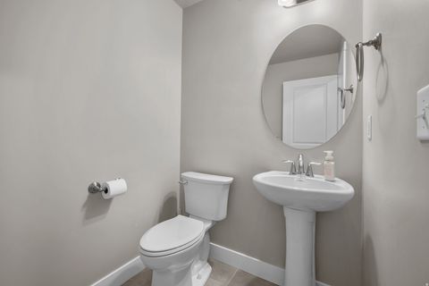 Tiny photo for 906 N APPLE SEED LN, Santaquin, UT 84655 (MLS # 2150386)