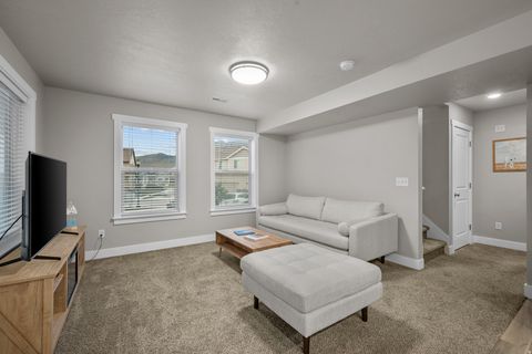 Tiny photo for 906 N APPLE SEED LN, Santaquin, UT 84655 (MLS # 2150386)