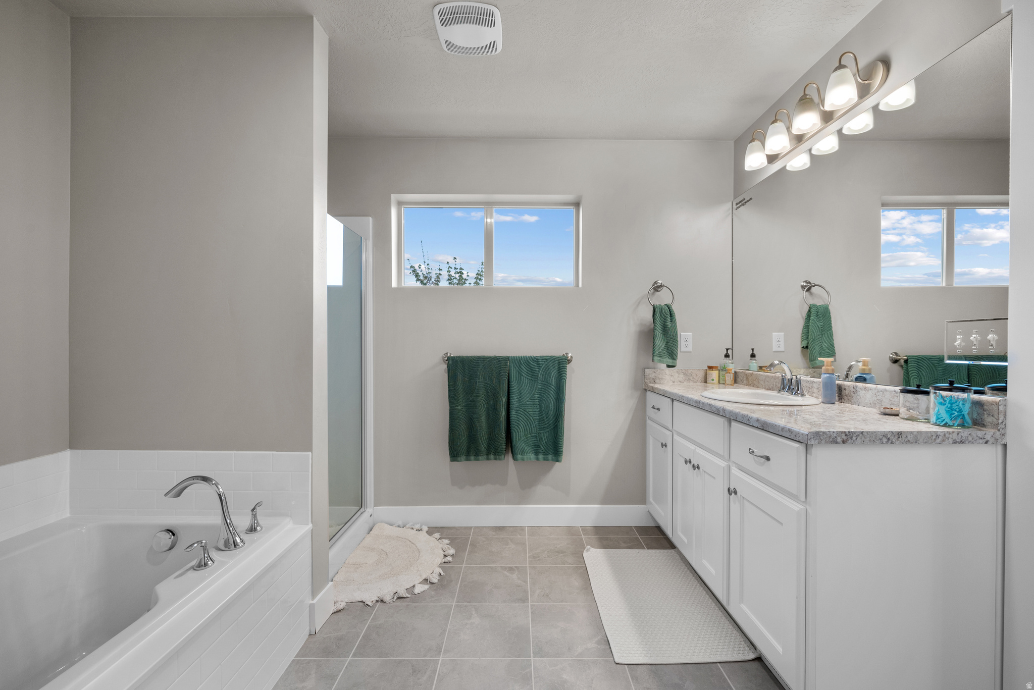 THE ORCHARDS - Residential