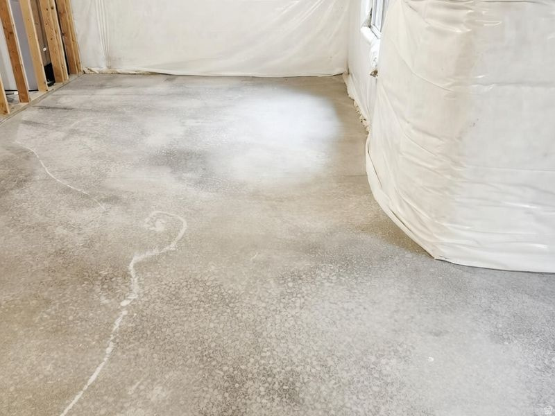 OAKRIDGE COVE - Residential