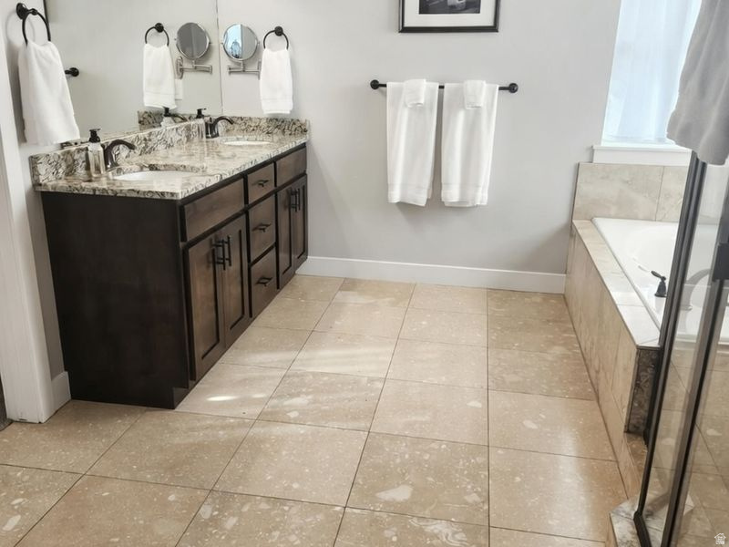 OAKRIDGE COVE - Residential