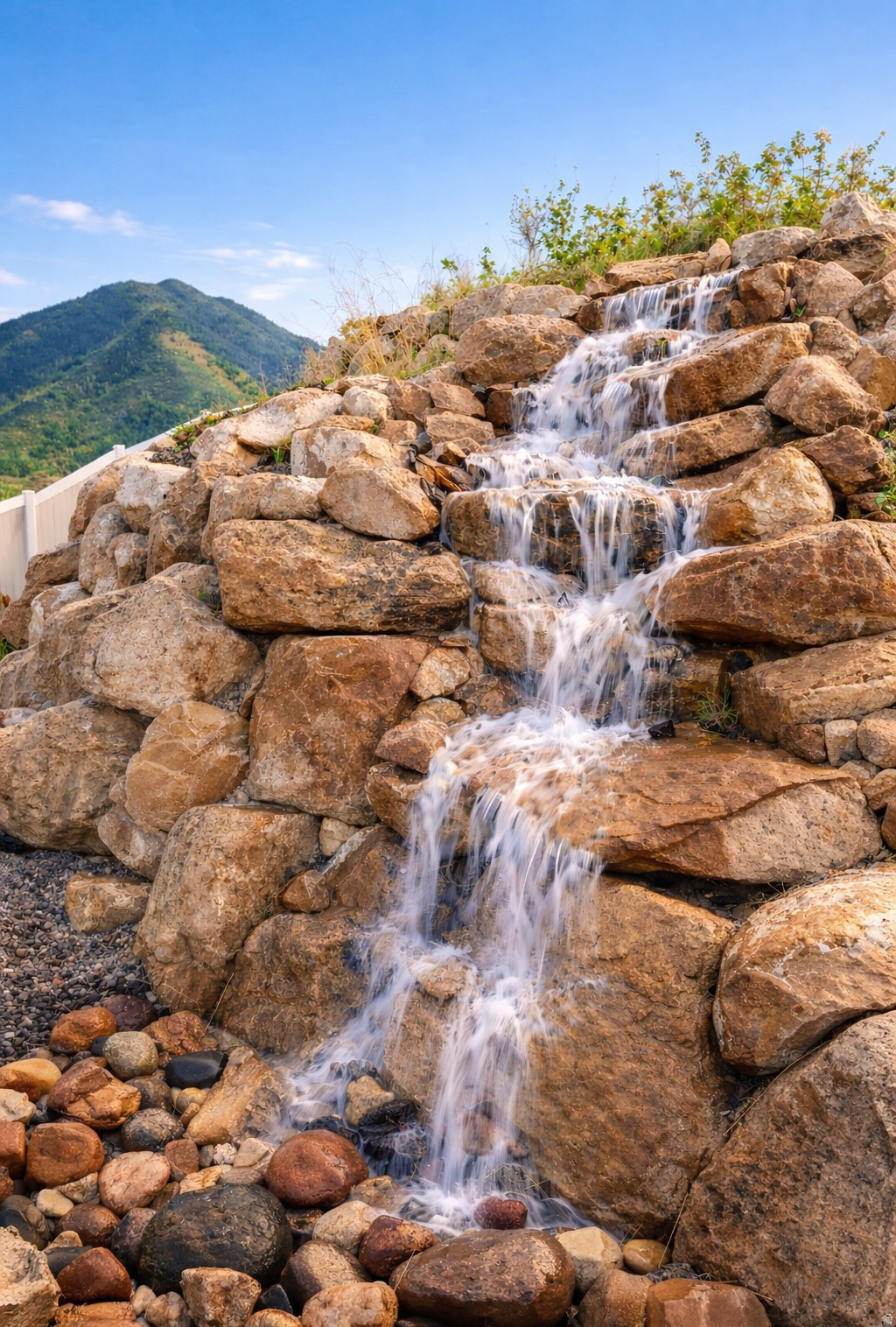 OAKRIDGE COVE - Residential