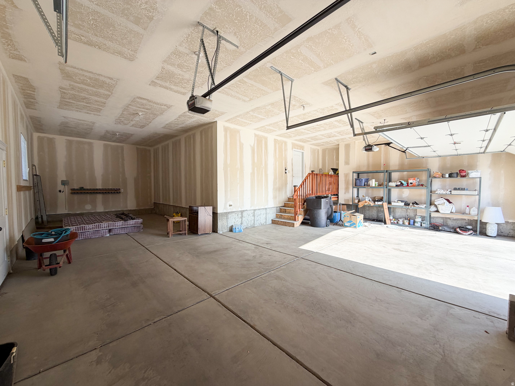 ORCHARD CREEK - Residential