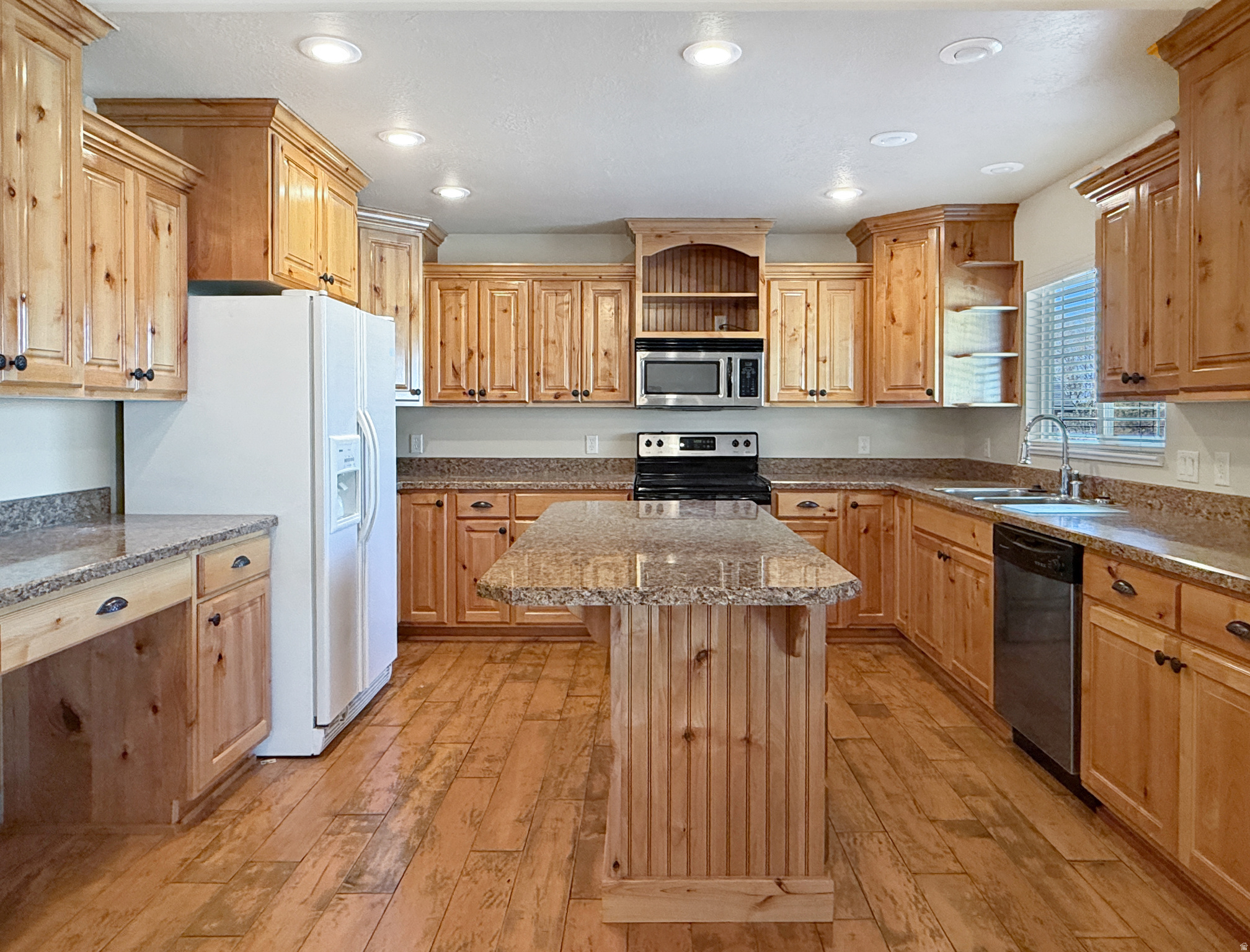 ORCHARD CREEK - Residential