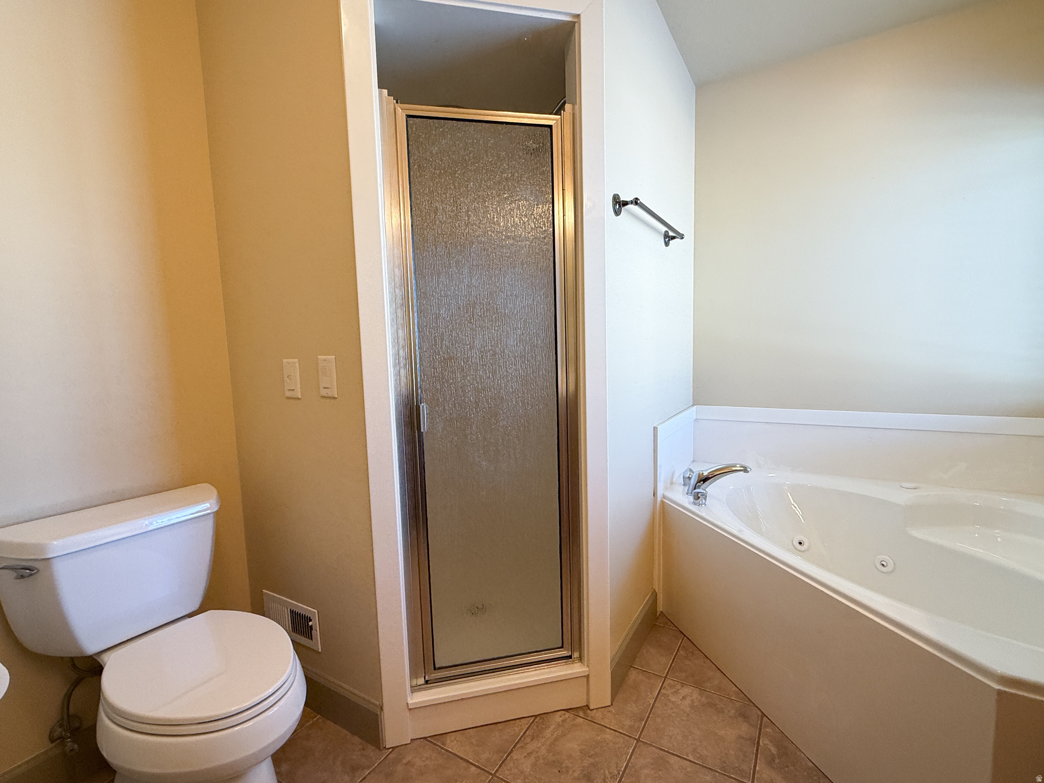 ORCHARD CREEK - Residential