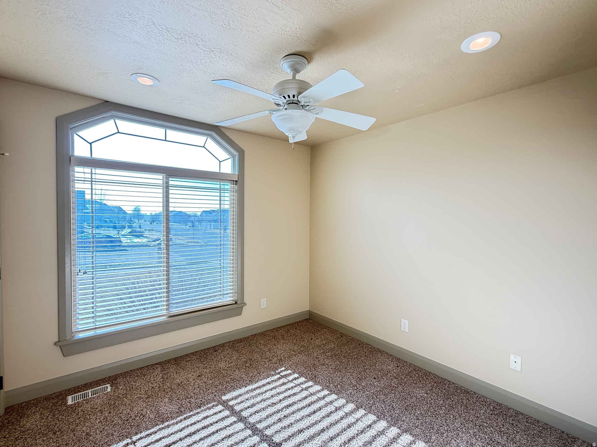 ORCHARD CREEK - Residential