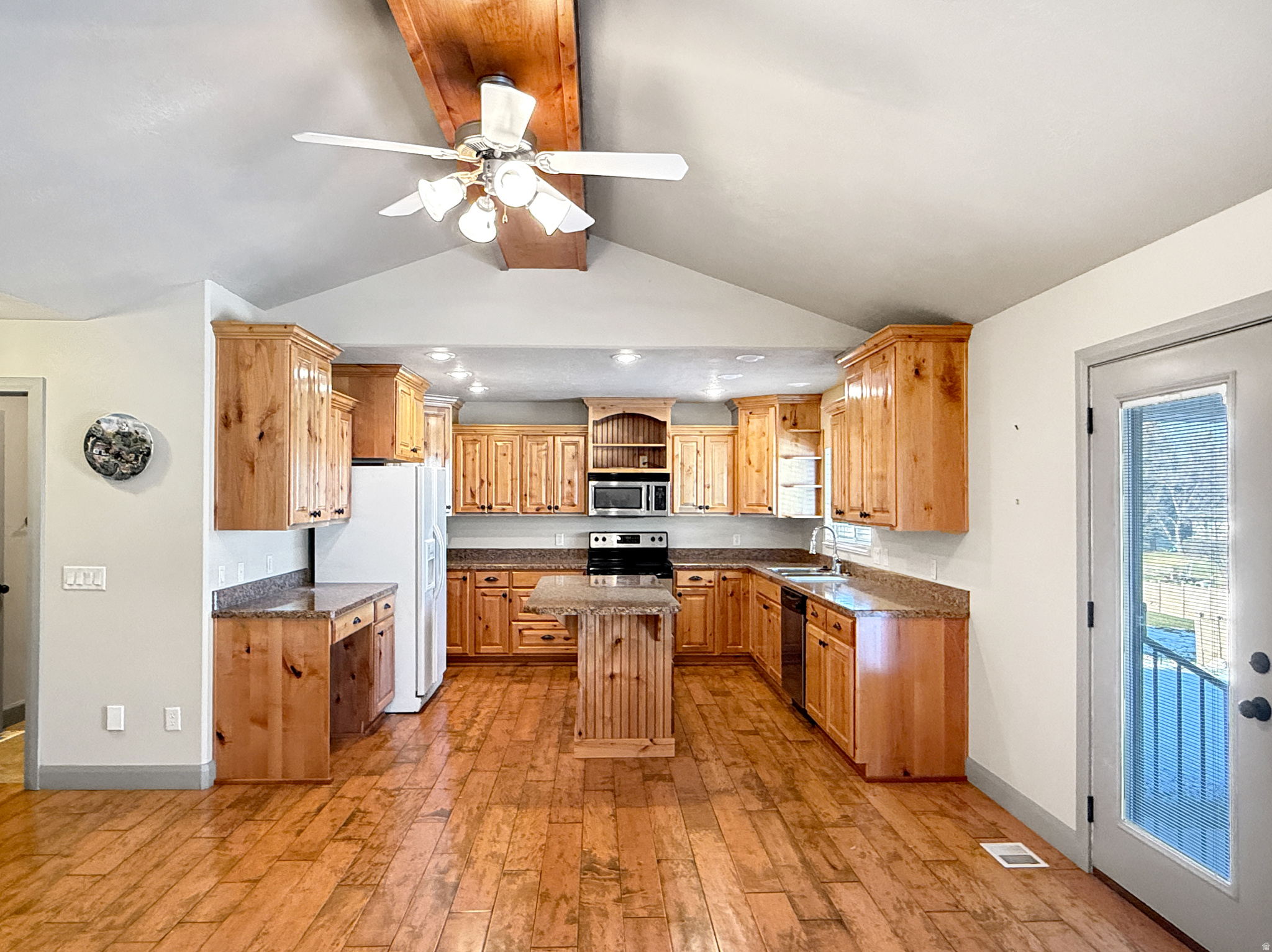 ORCHARD CREEK - Residential