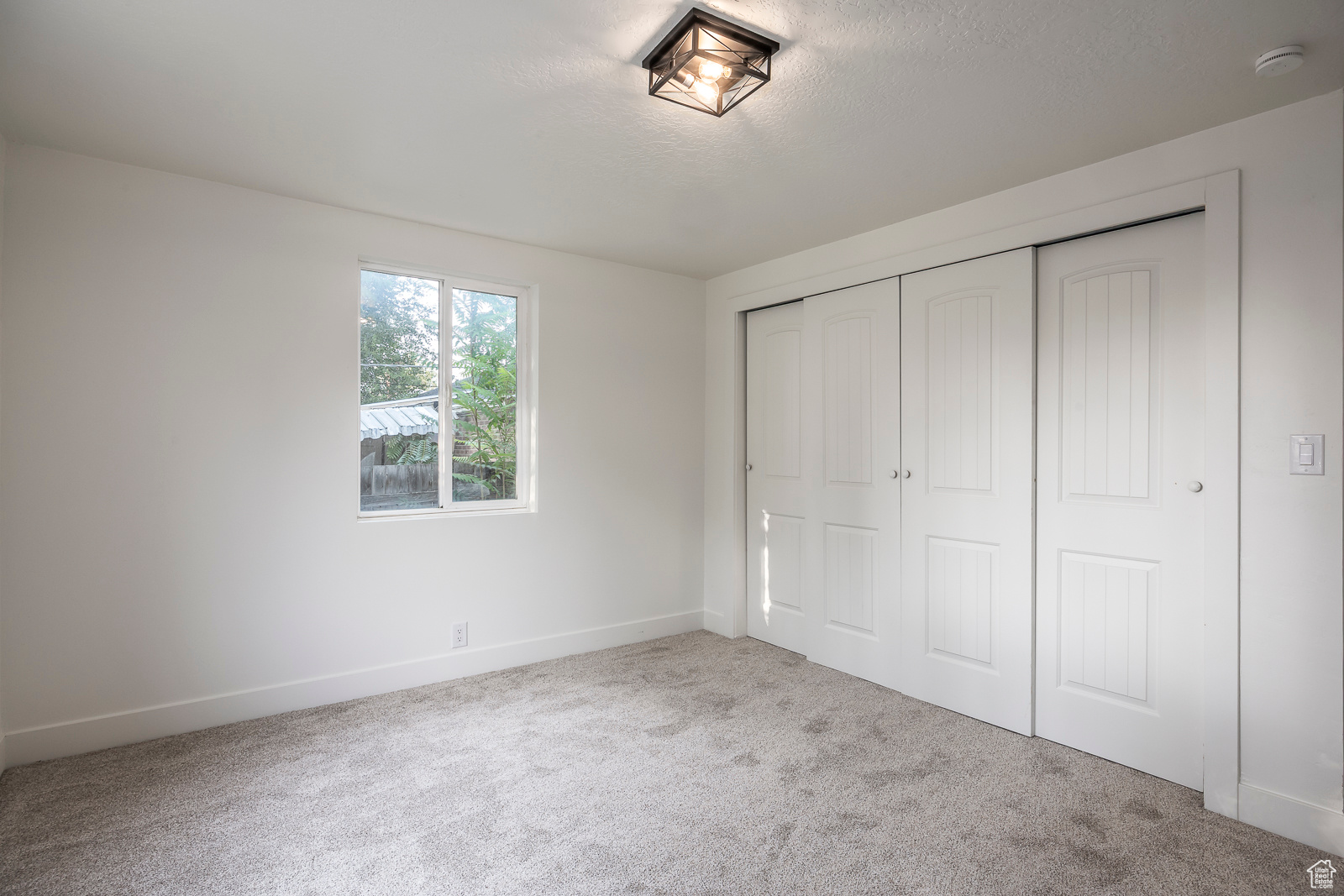 GLENDALE GARDENS - Residential