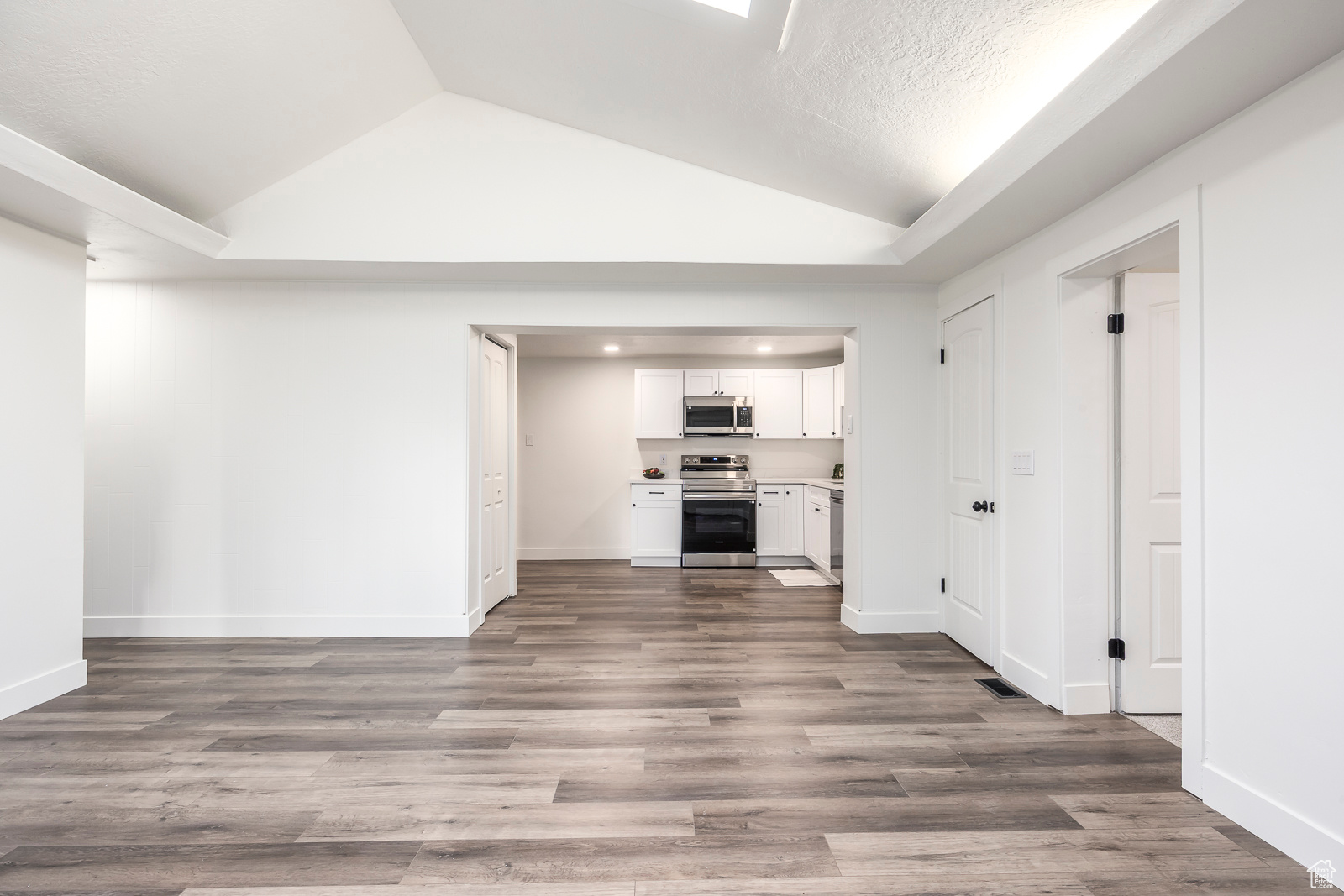 GLENDALE GARDENS - Residential
