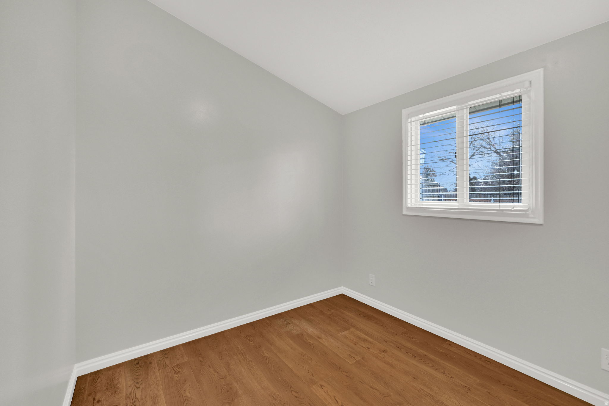 TERRACE VIEW - Residential