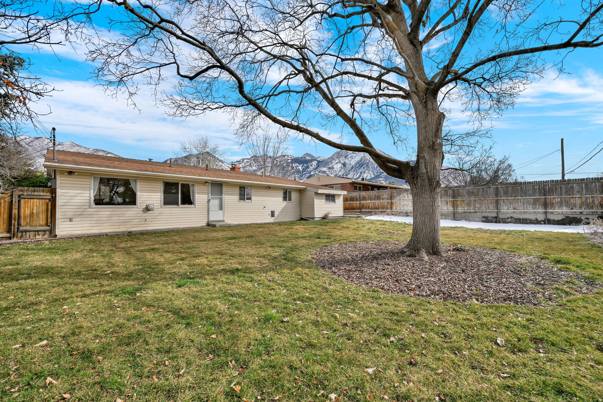 TERRACE VIEW - Residential