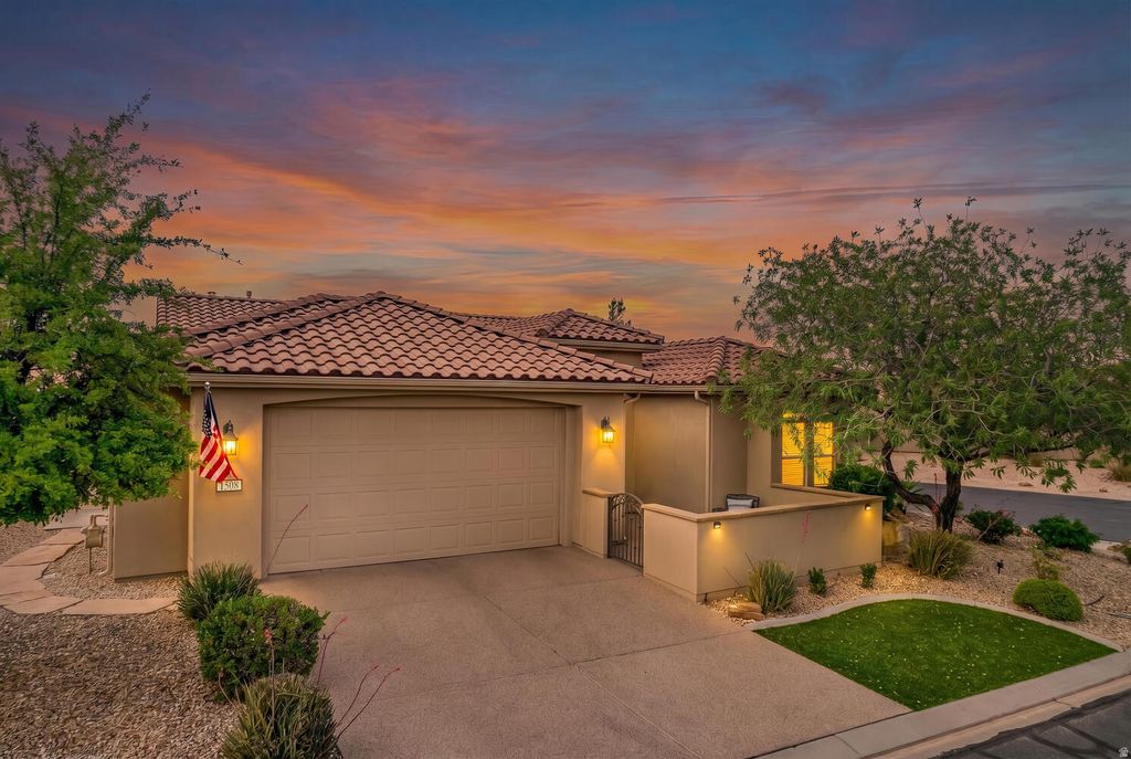 Photo of 1508 W SONGBIRD DR, Saint George, UT 84790 (MLS # 2150989)