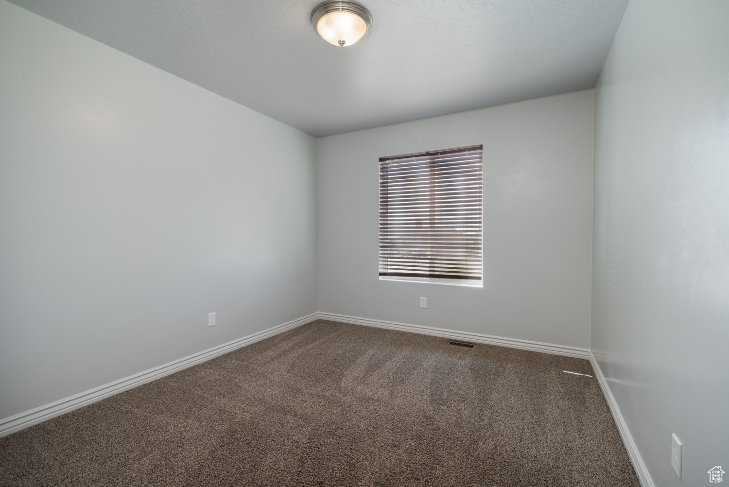 BALLARD ESTATES - Residential