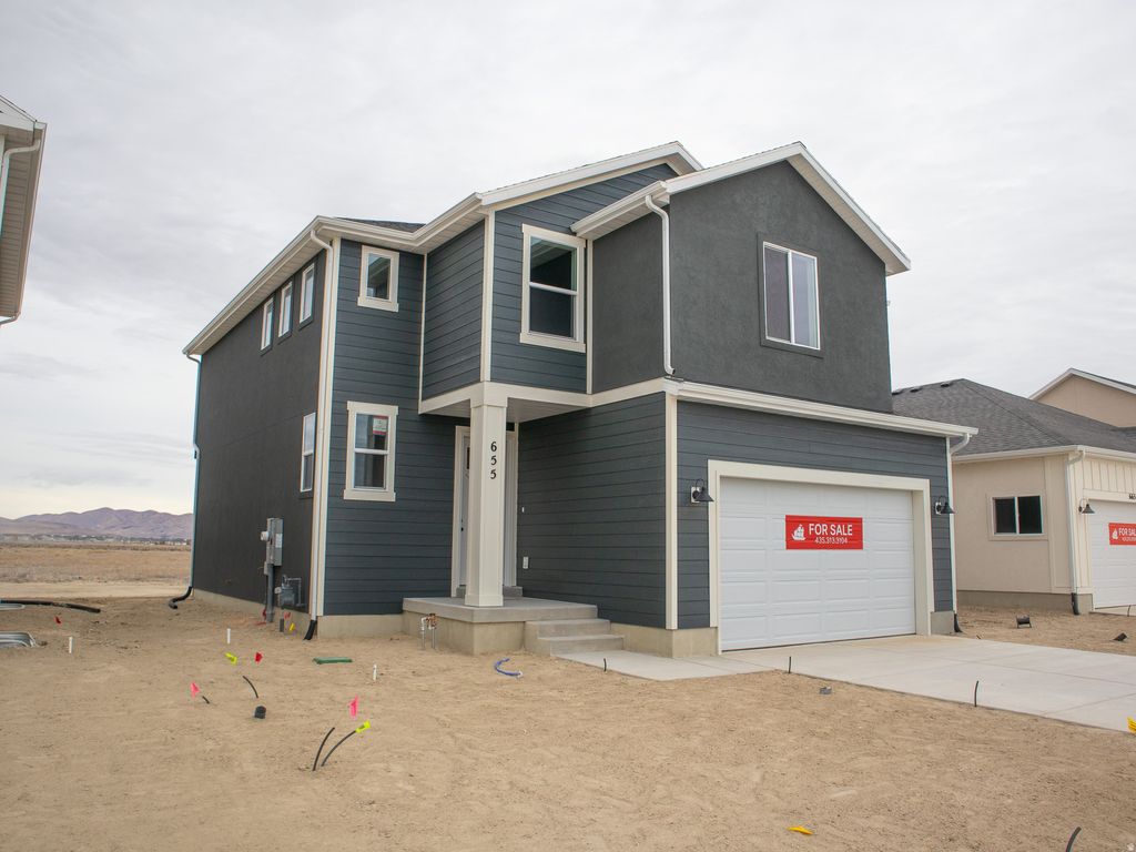 Photo of 655 N WADDELL STREET LOT St #107, Eagle Mountain, UT 84005 (MLS # 2143340)