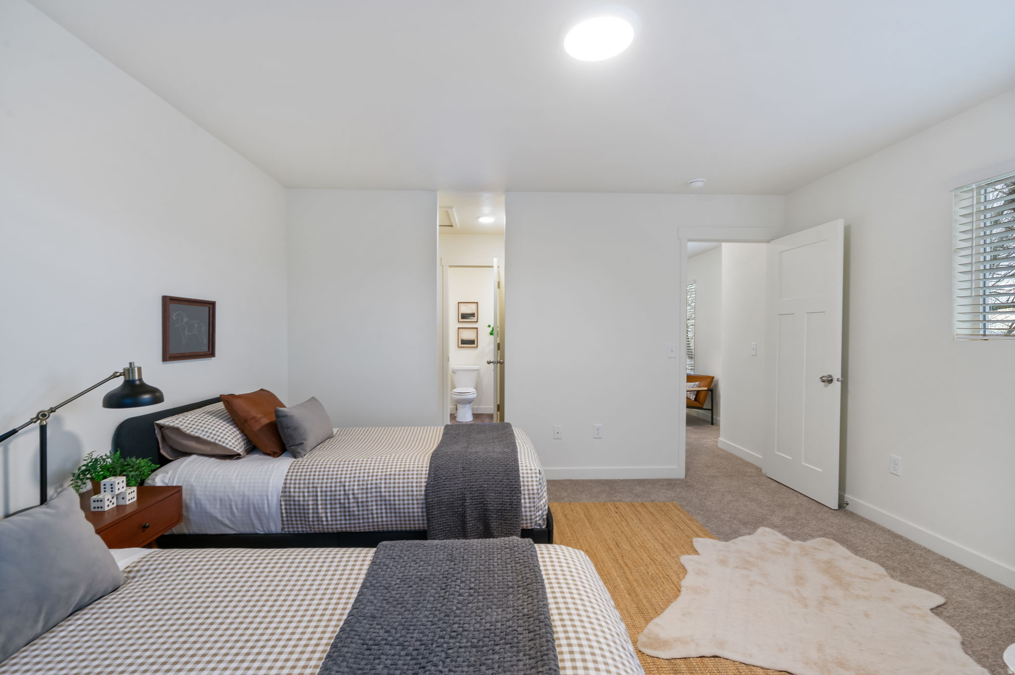 VILLAS AT THE POINT - Residential