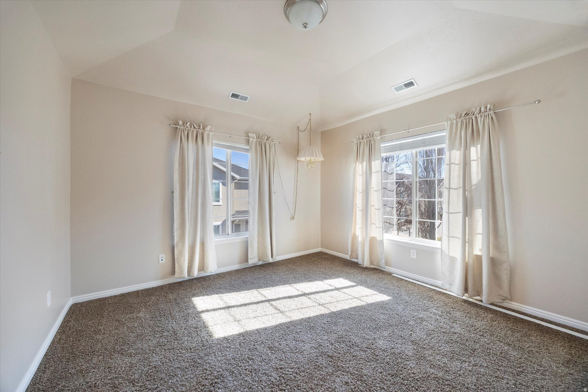 HAYMAKER RETREAT CONDO - Residential