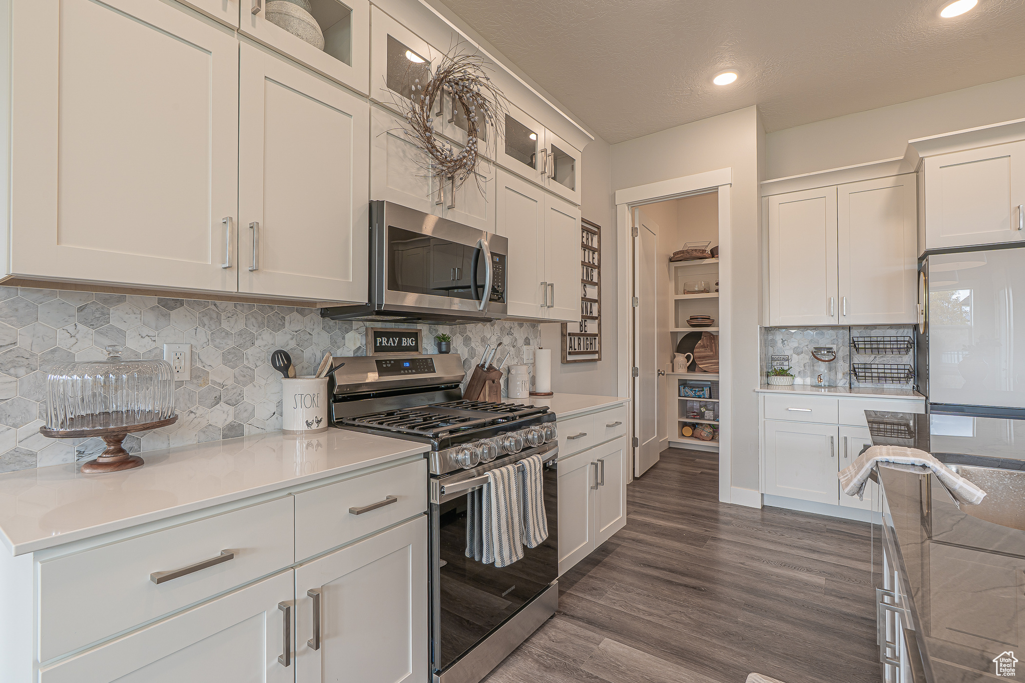 HIDDEN VALLEY SUBDIVISION PHASE 1 - Residential