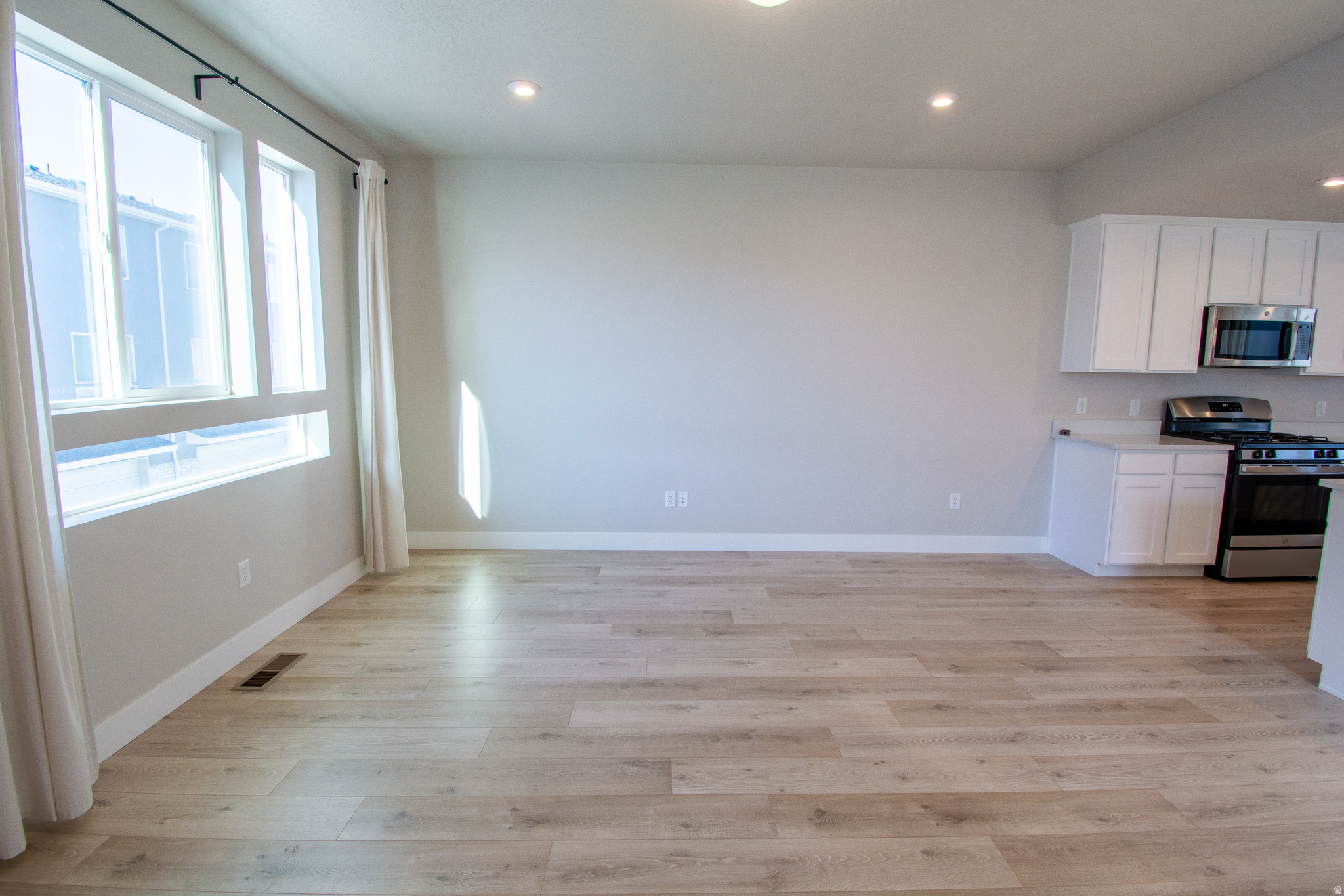 ROCKWELL RANCH - Residential