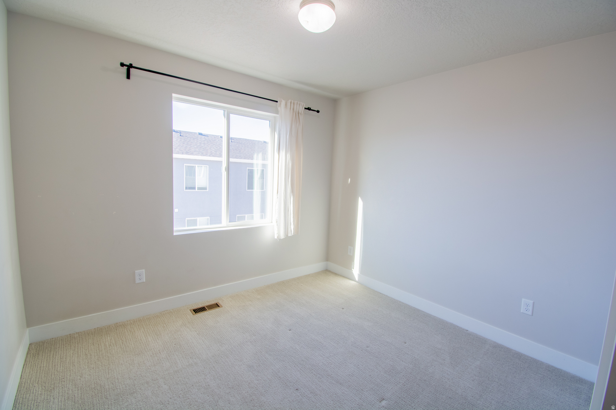 ROCKWELL RANCH - Residential