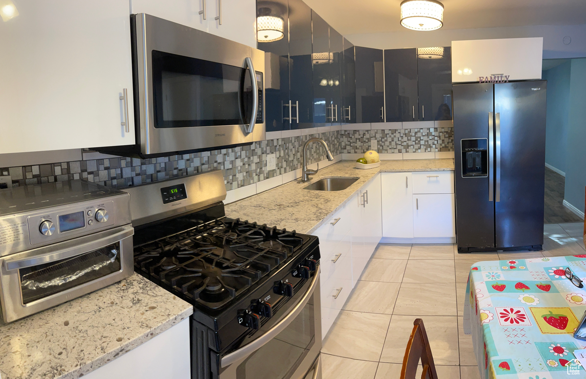 RIDGELAND DOWNS - Residential