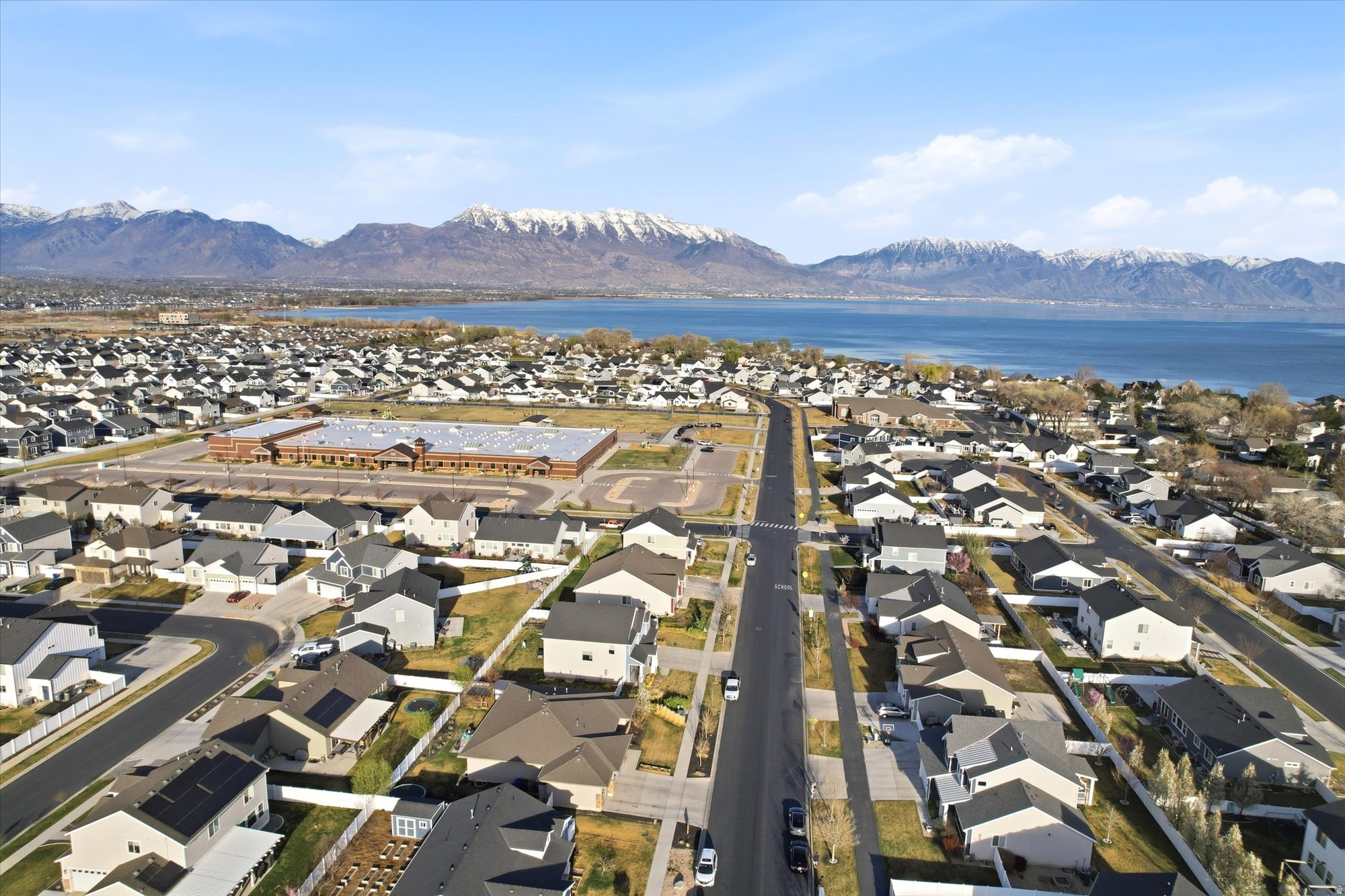 LEGACY FARMS - Residential