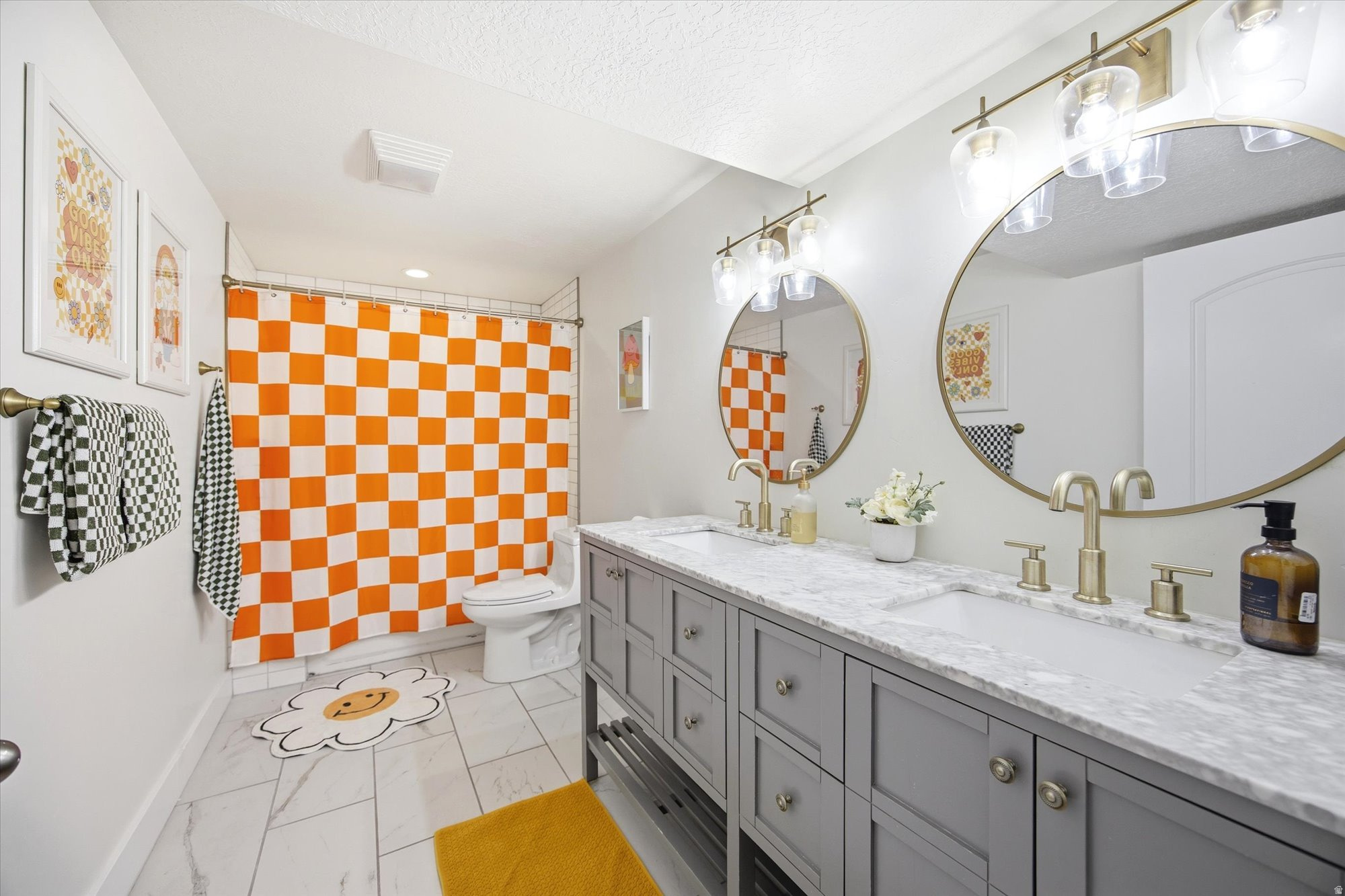 LEGACY FARMS - Residential