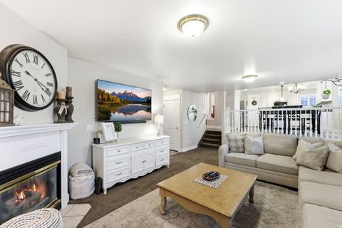 Tiny photo for 794 W 2300 S, Syracuse, UT 84075 (MLS # 2129993)