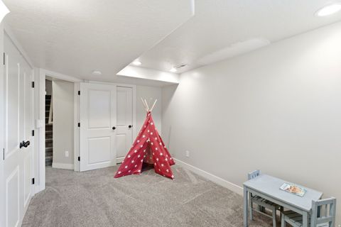 Tiny photo for 794 W 2300 S, Syracuse, UT 84075 (MLS # 2129993)