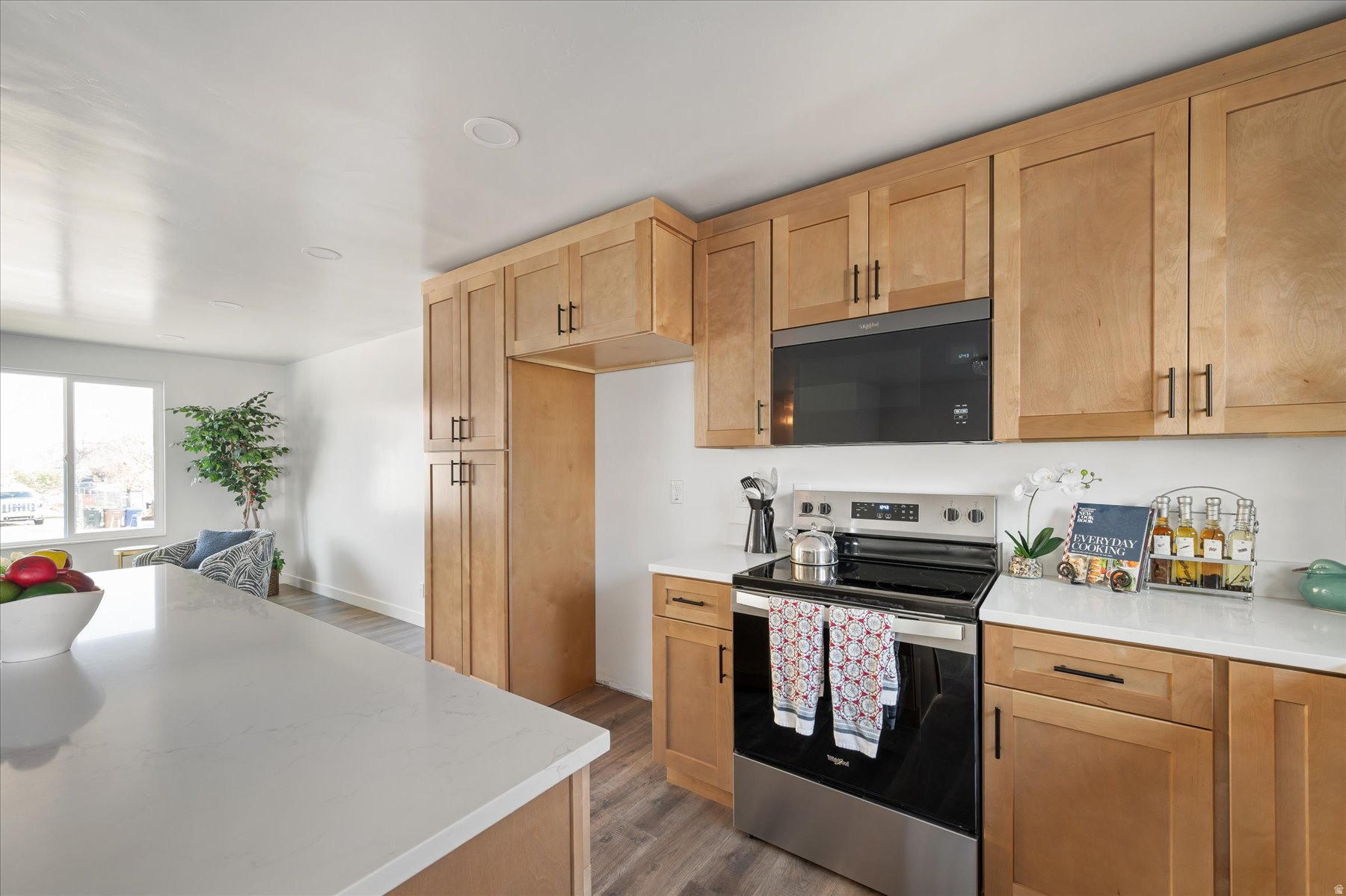 MEADOWS - Residential