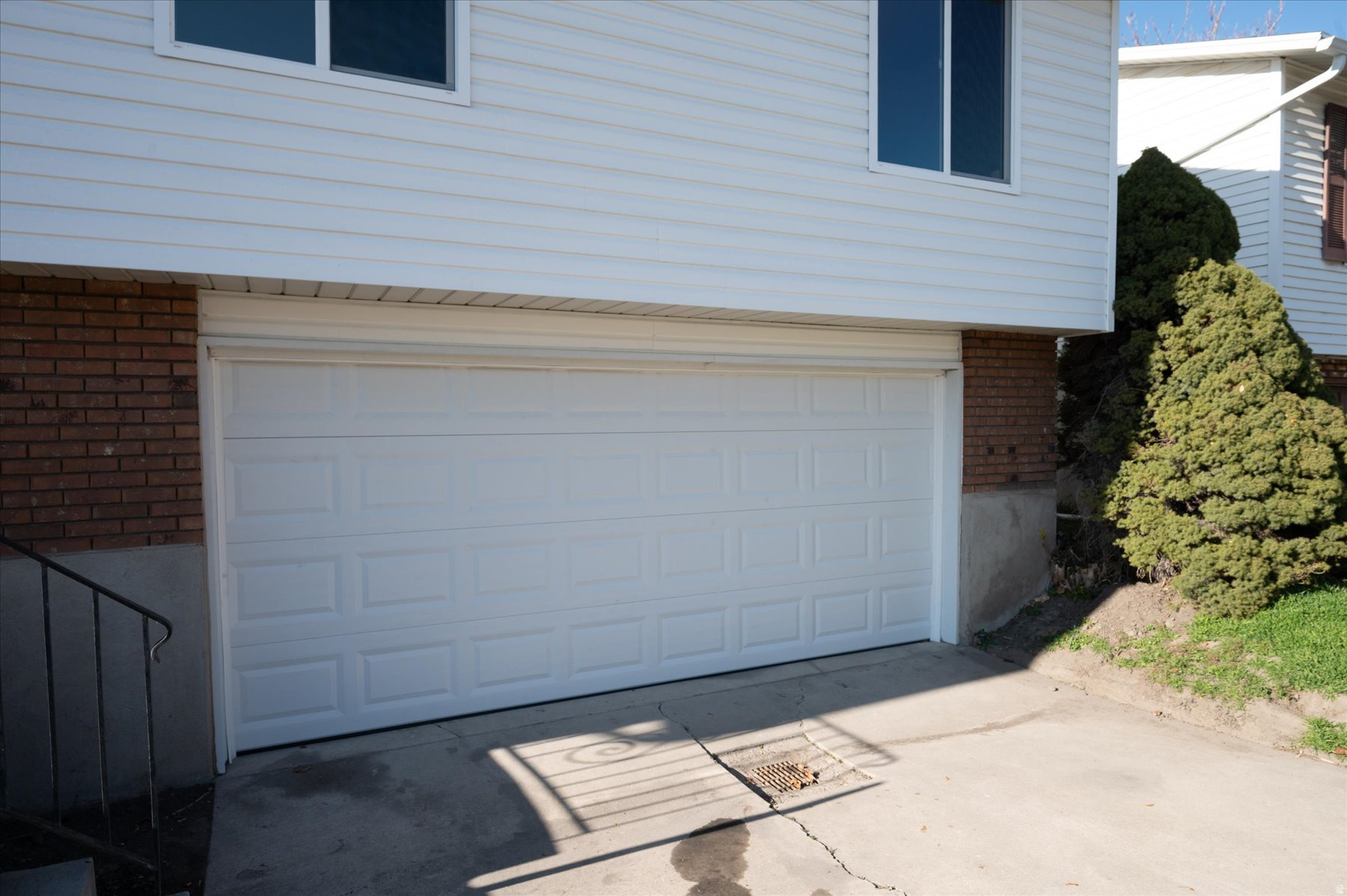 MEADOWS - Residential