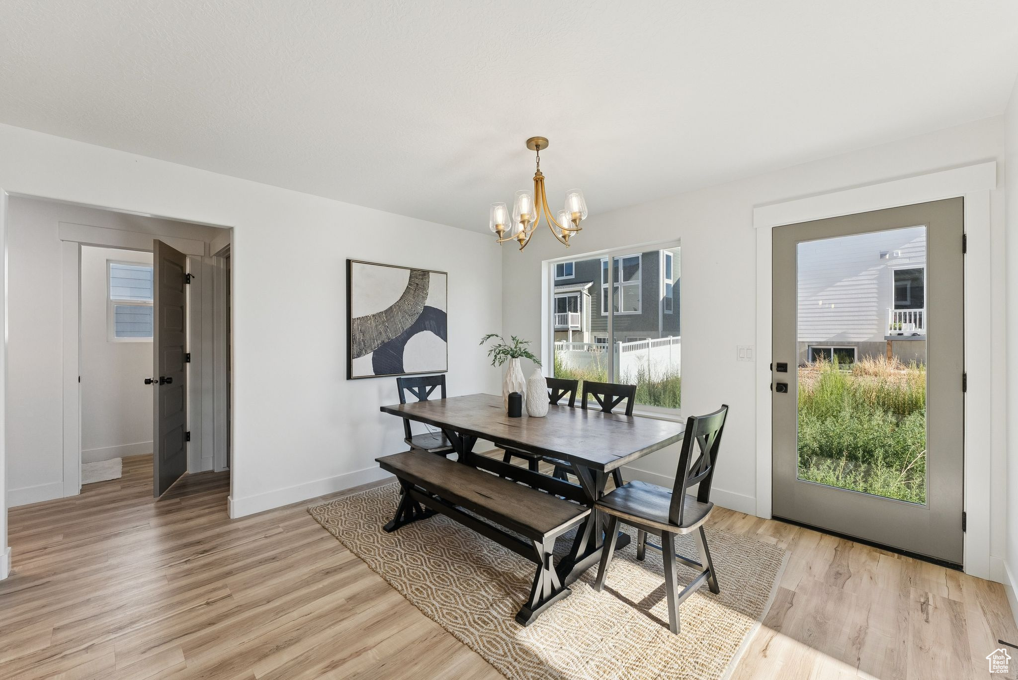 MOUNTAIN RIDGE - Residential