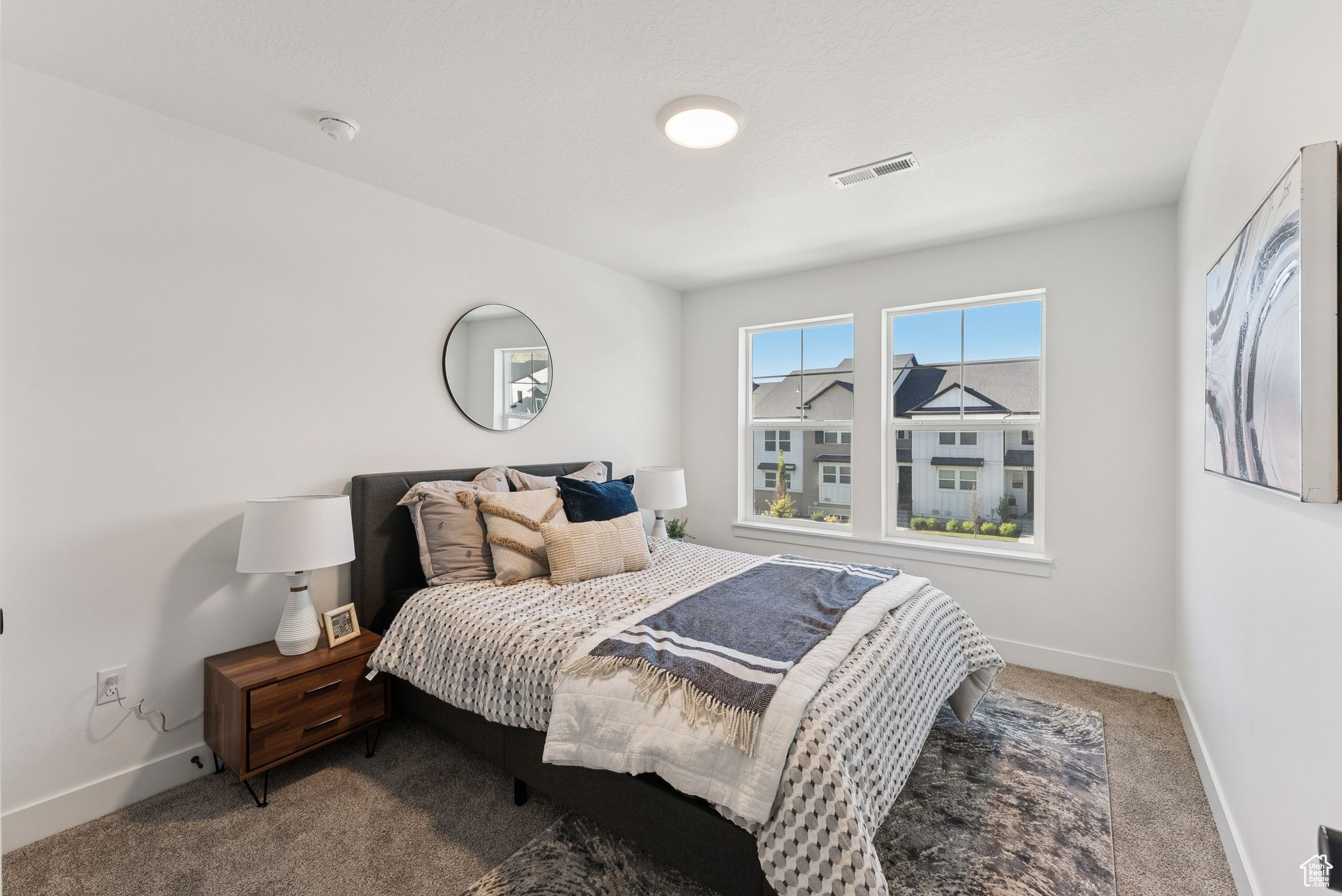 MOUNTAIN RIDGE - Residential